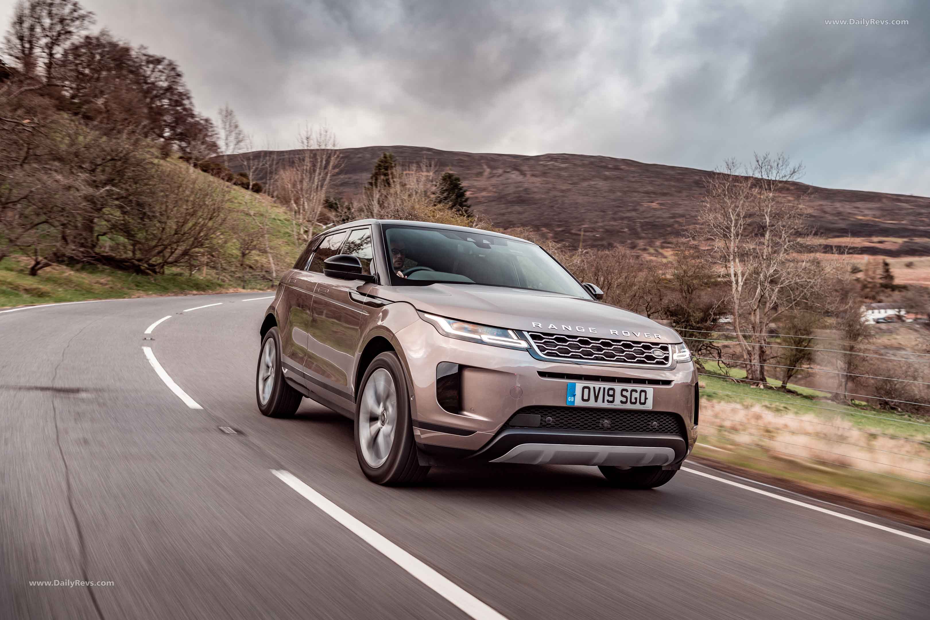 Image for 2020 Land Rover Range Rover Evoque - Exteriors, Interiors and Details