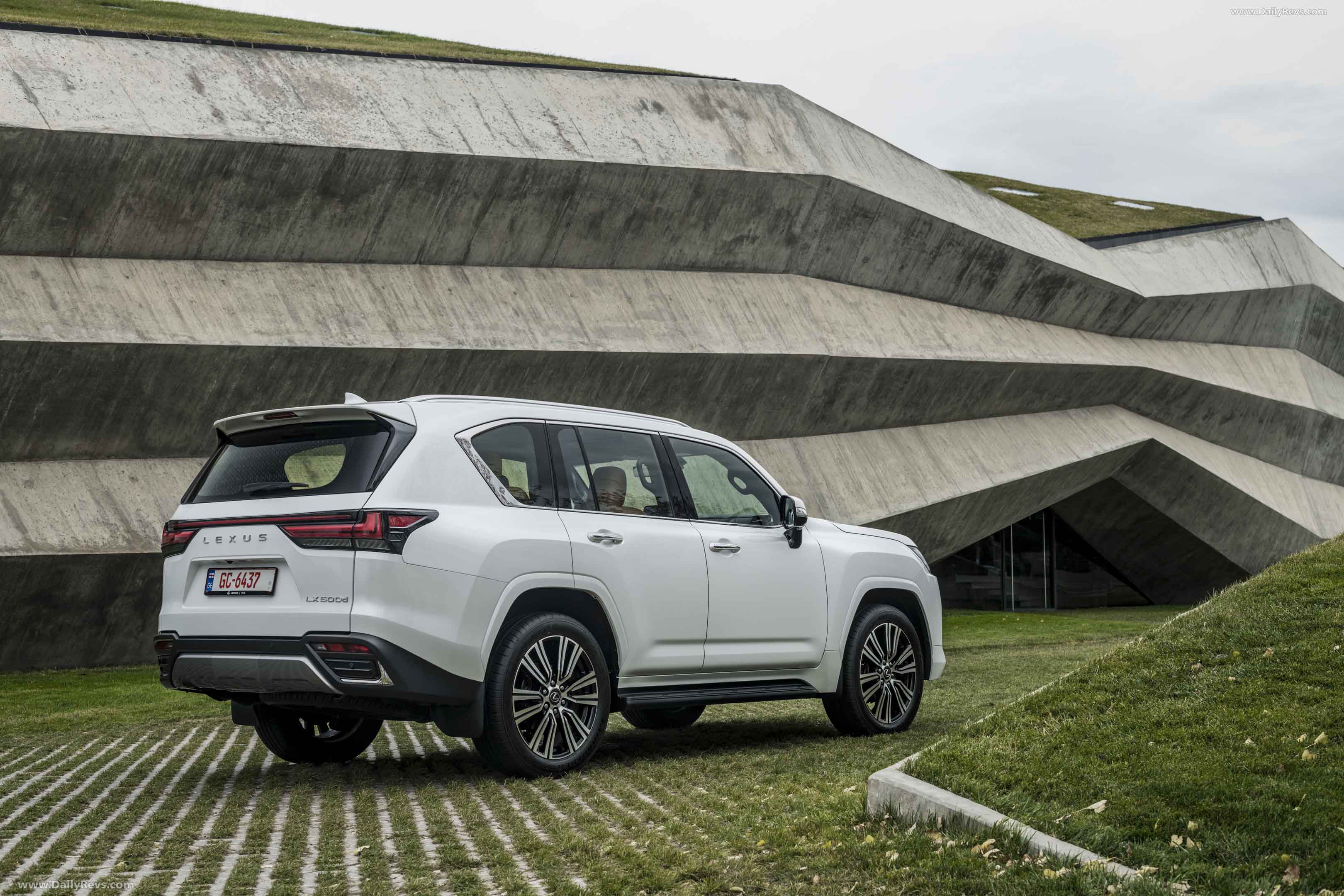 Picture of 2022 Lexus LX 500d