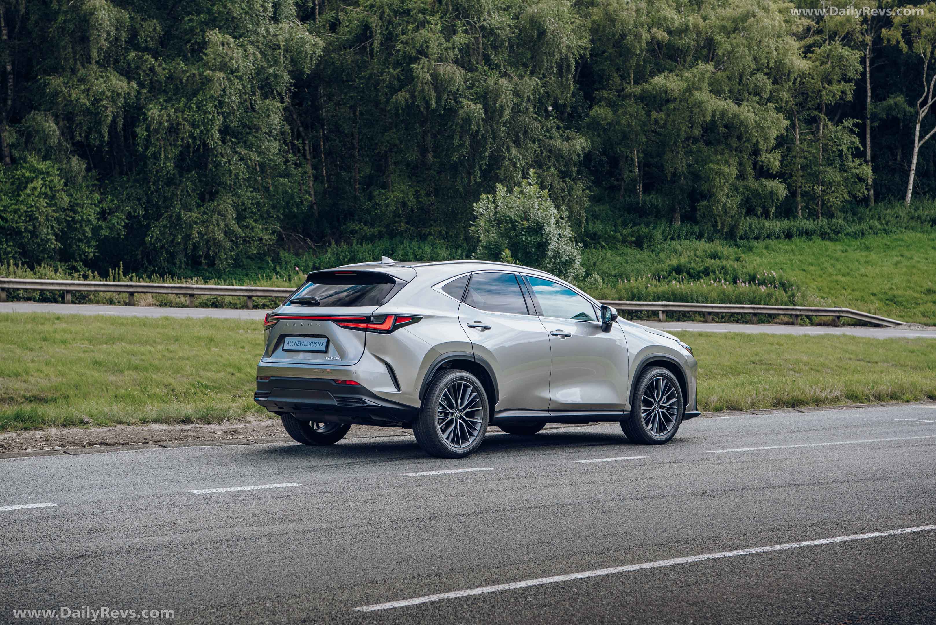 Image for 2022 Lexus NX 350h - Exteriors, Interiors and Details