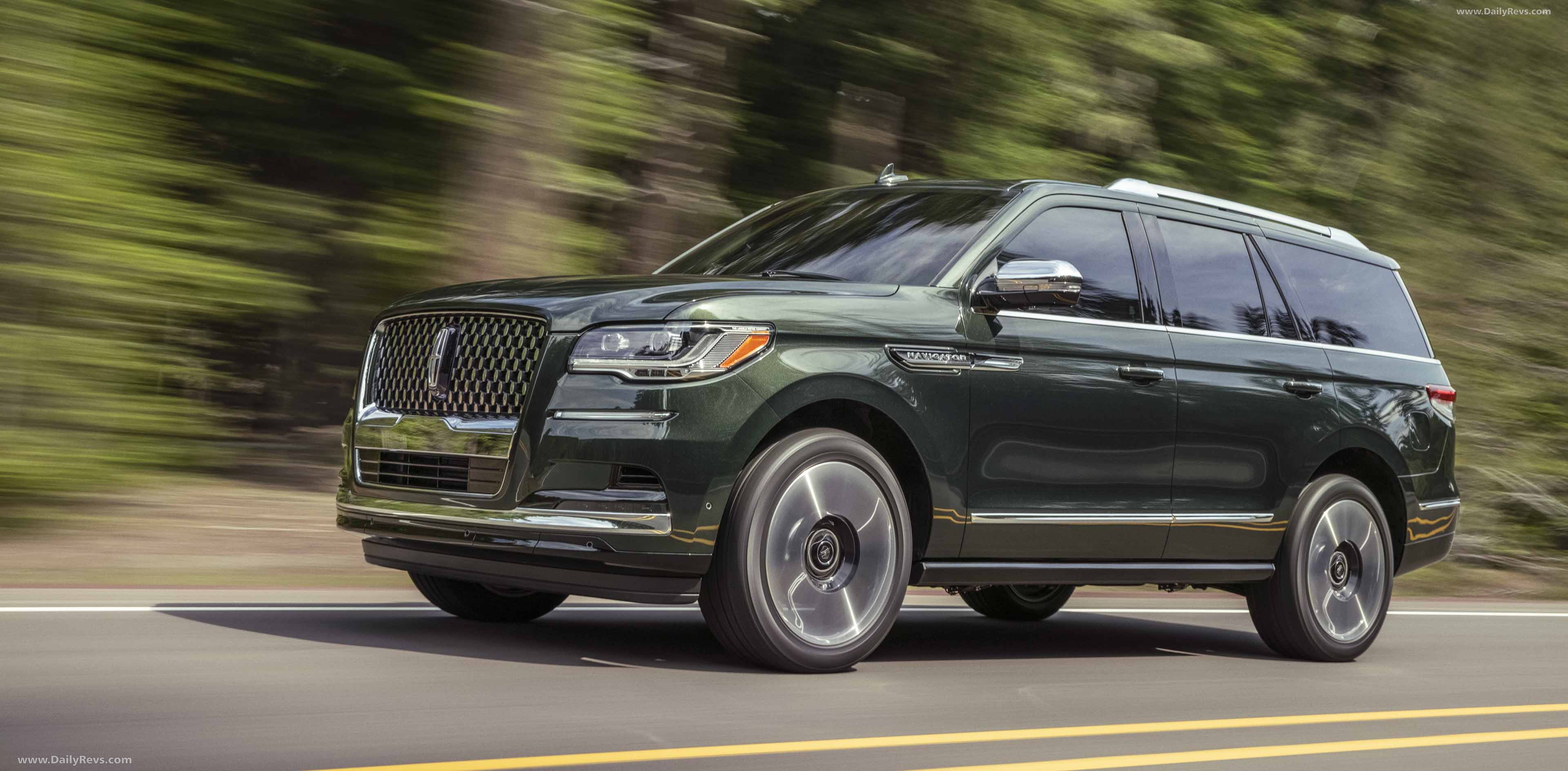 Image for 2022 Lincoln Navigator Black Label Manhattan Green - Exteriors, Interiors and Details