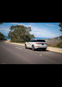 Image for 2021 Lincoln Corsair Grand Touring - Exteriors, Interiors and Details