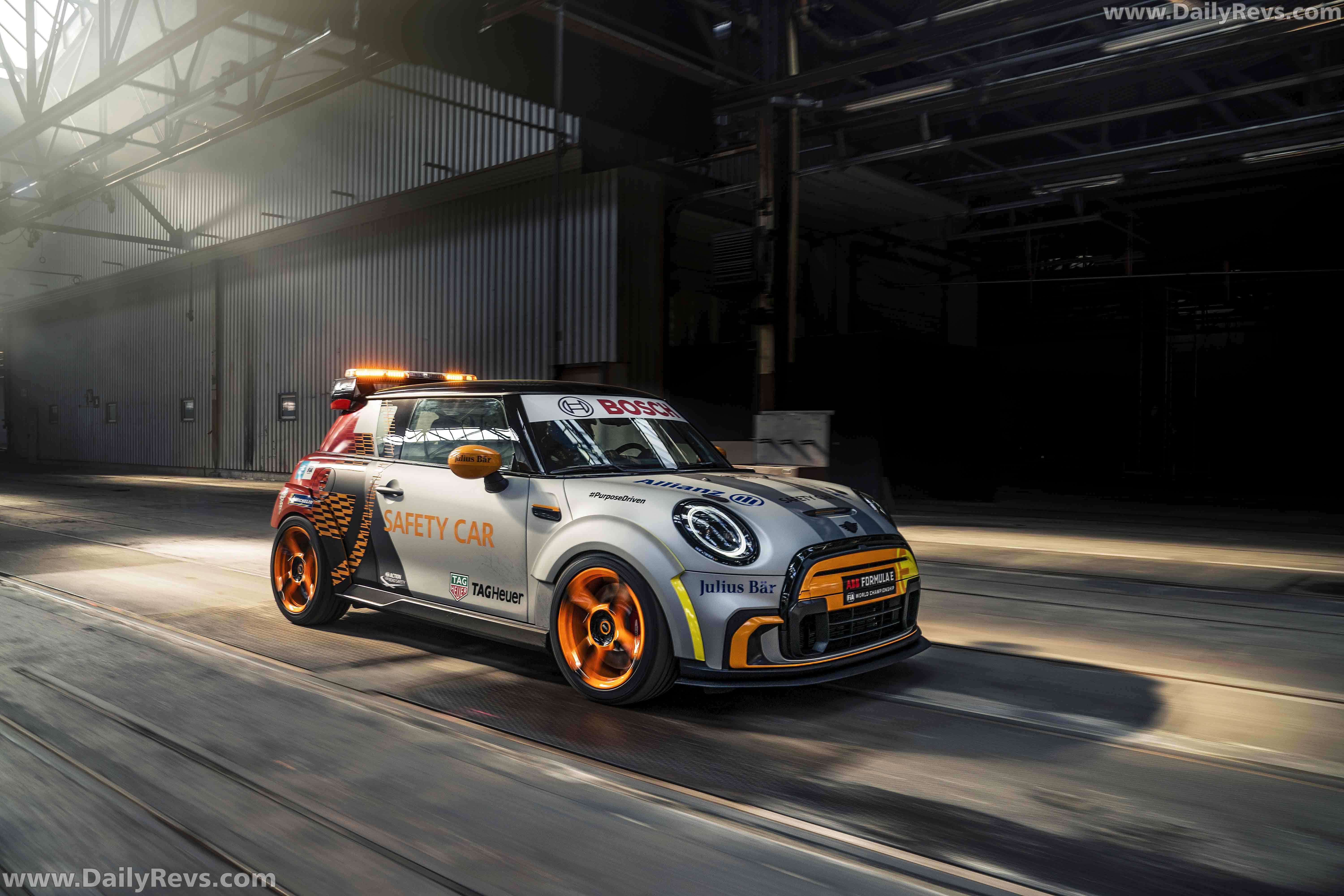 Image for 2021 MINI Electric Pacesetter - Exteriors, Interiors and Details