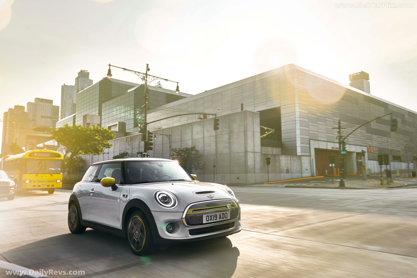 Image for 2020 MINI Cooper SE - Exteriors, Interiors and Details