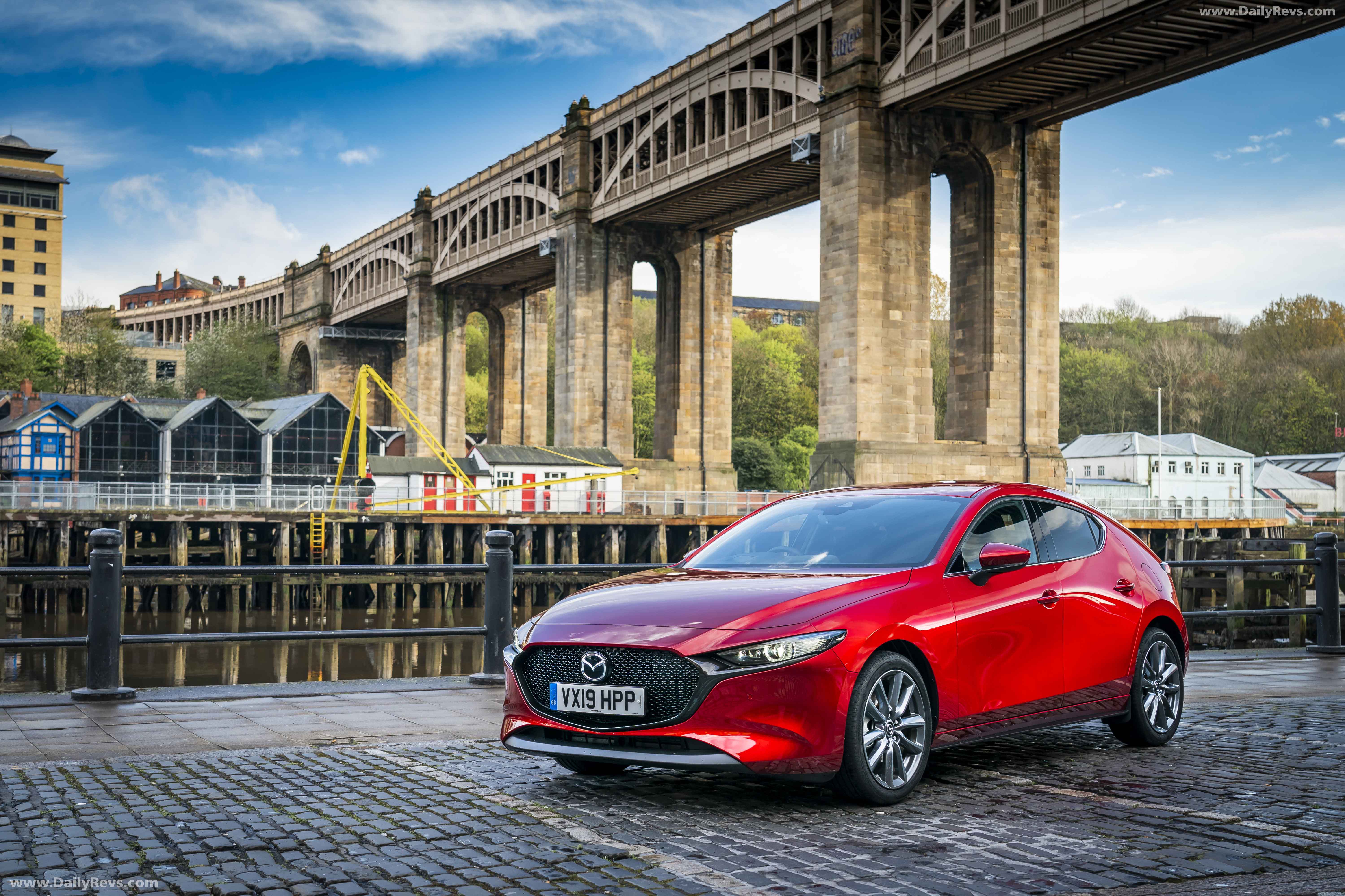 Image for 2019 Mazda 3 UK - Exteriors, Interiors and Details