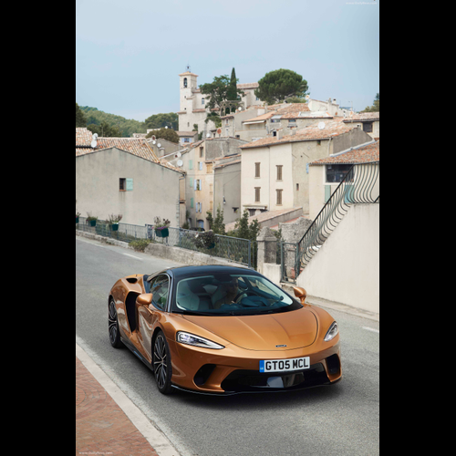 Image for 2020 McLaren GT - Exteriors, Interiors and Details