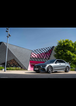 Image for 2023 Mercedes-Benz C43 AMG Selenite Grey Magno - Exteriors, Interiors and Details