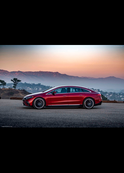 Image for 2022 Mercedes-Benz EQS 53 AMG Hyazinth Red Metallic - Exteriors, Interiors and Details