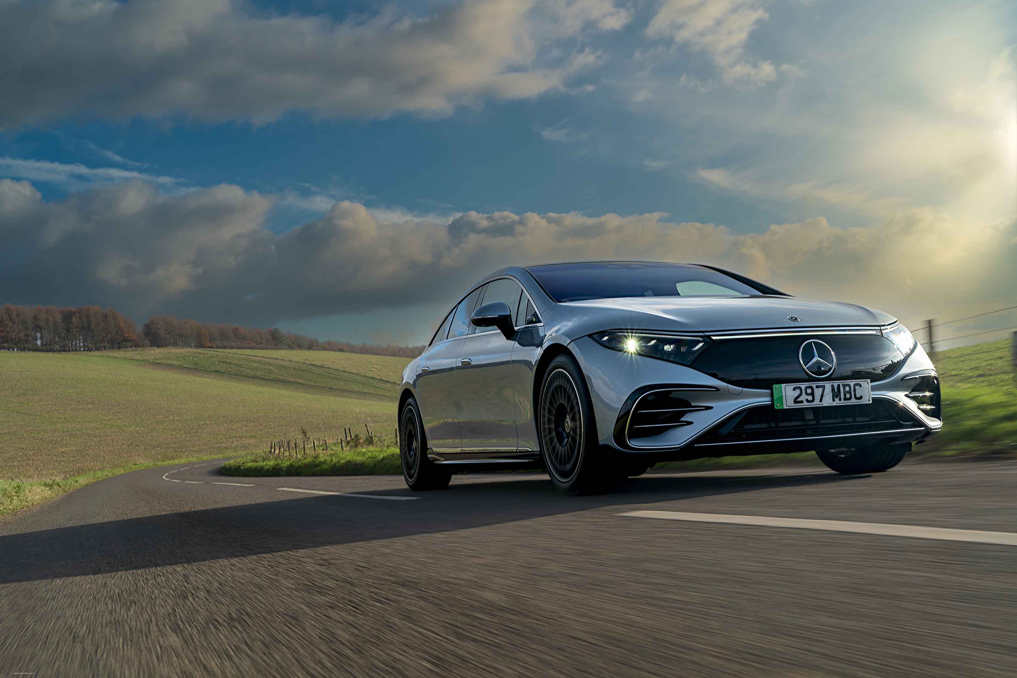 Picture of 2022 Mercedes-Benz EQS UK Version