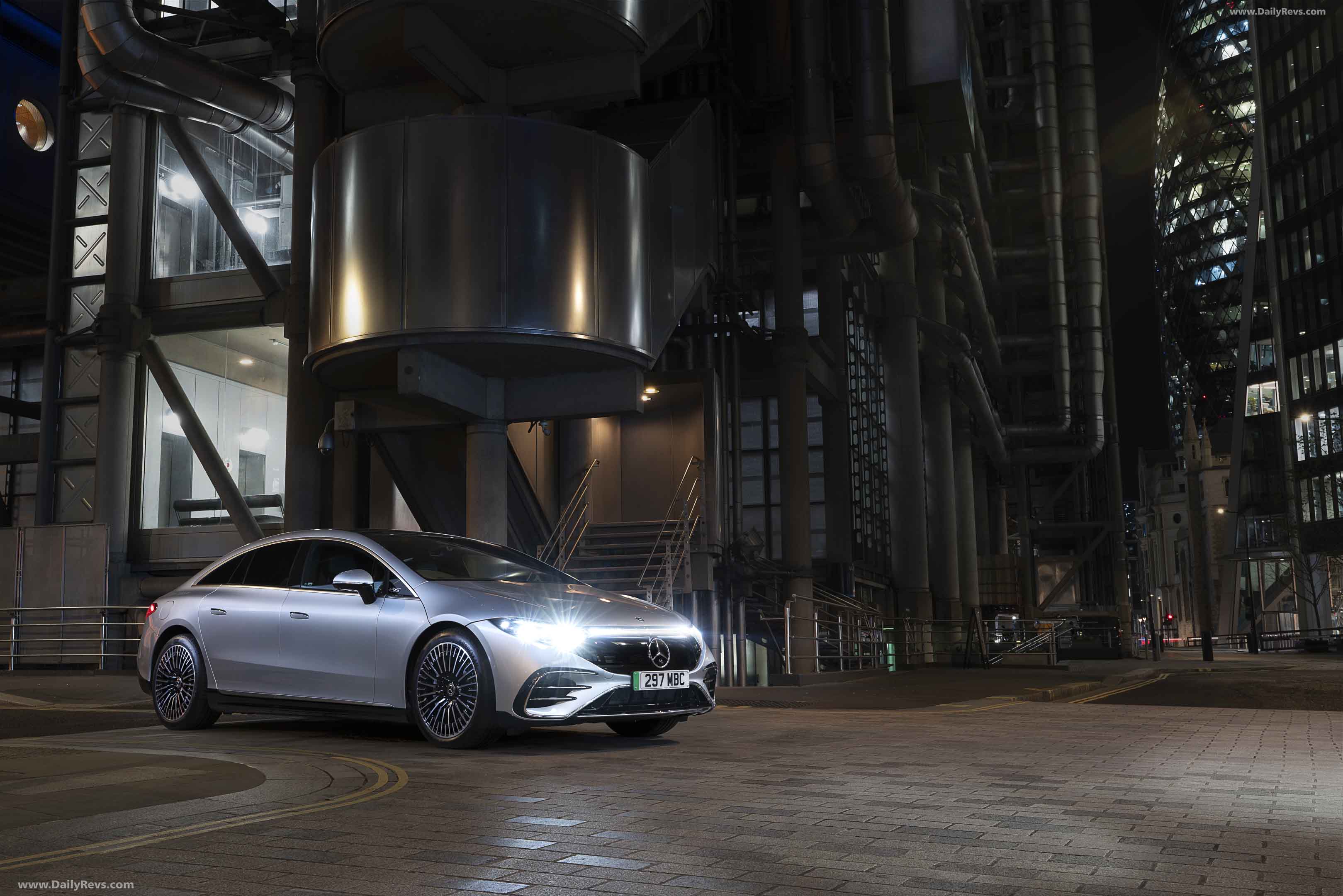 Image for 2022 Mercedes-Benz EQS UK Version - Exteriors, Interiors and Details