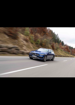 Image for 2022 Mercedes-Benz C-Class All-Terrain Spectral Blue - Exteriors, Interiors and Details