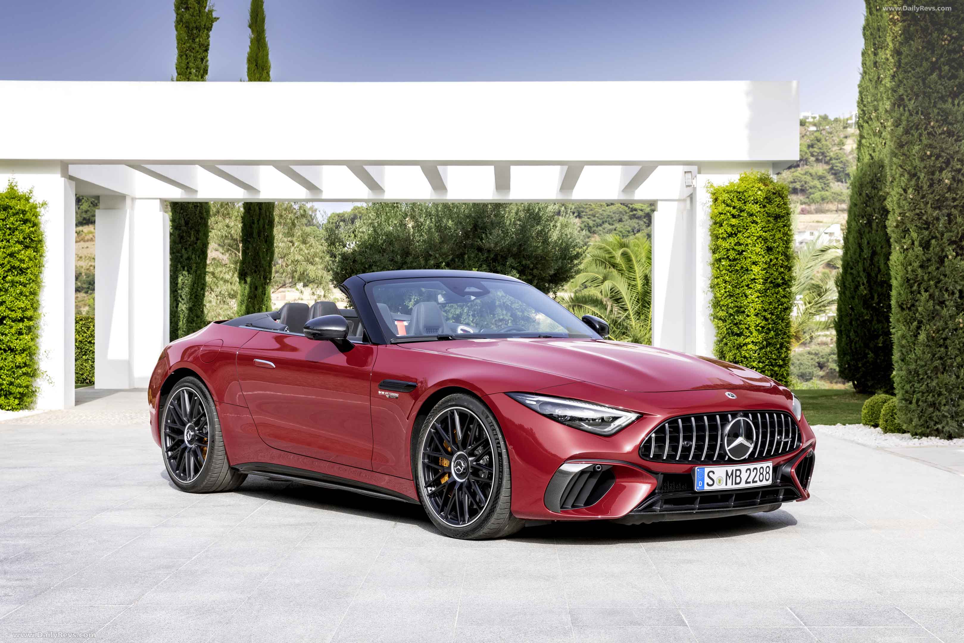 Image for 2022 Mercedes-Benz SL 63 - Exteriors, Interiors and Details