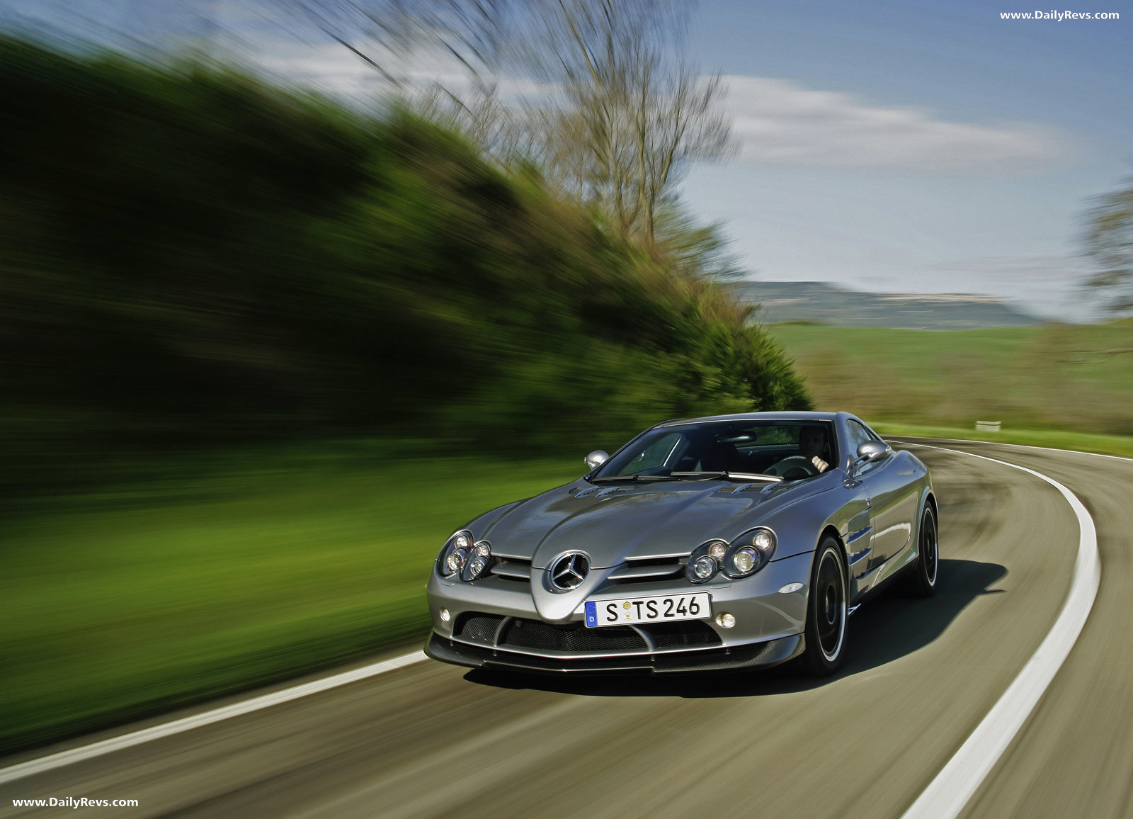 Image for 2007 Mercedes-Benz SLR 722 Edition - Exteriors, Interiors and Details