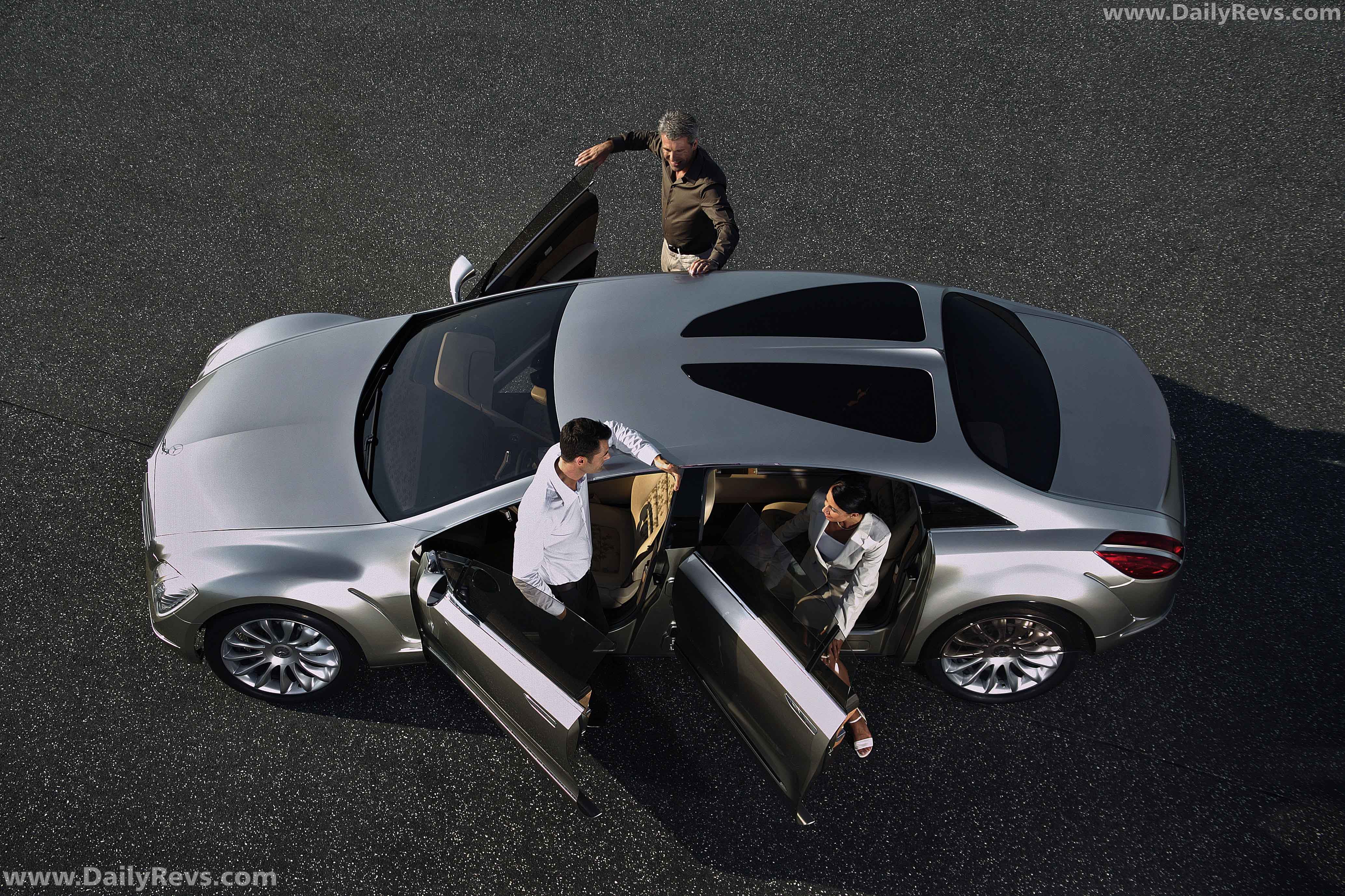 Image for 2007 Mercedes-Benz F700 Concept - Exteriors, Interiors and Details