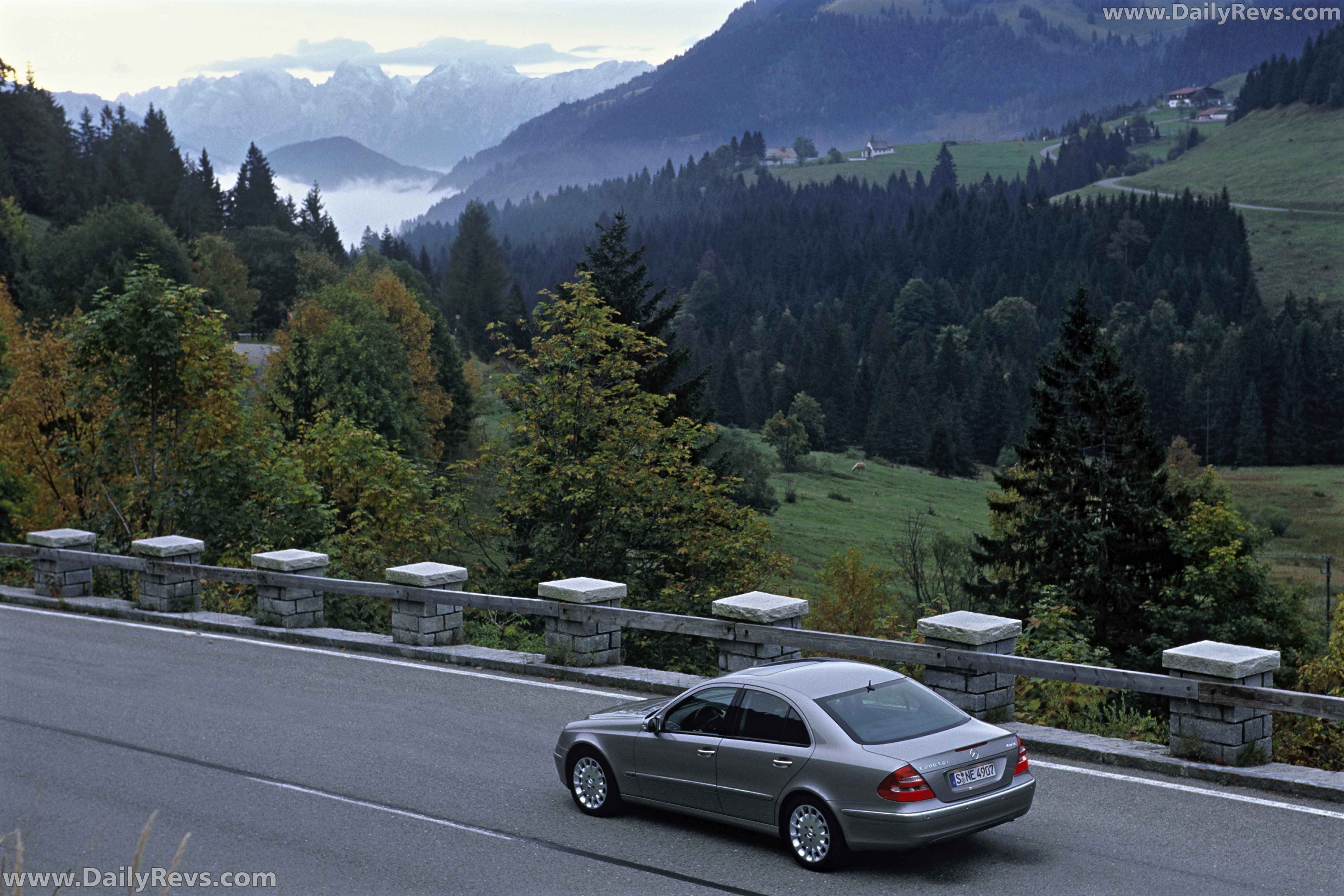 Image for 2006 Mercedes-Benz E-Class - Exteriors, Interiors and Details