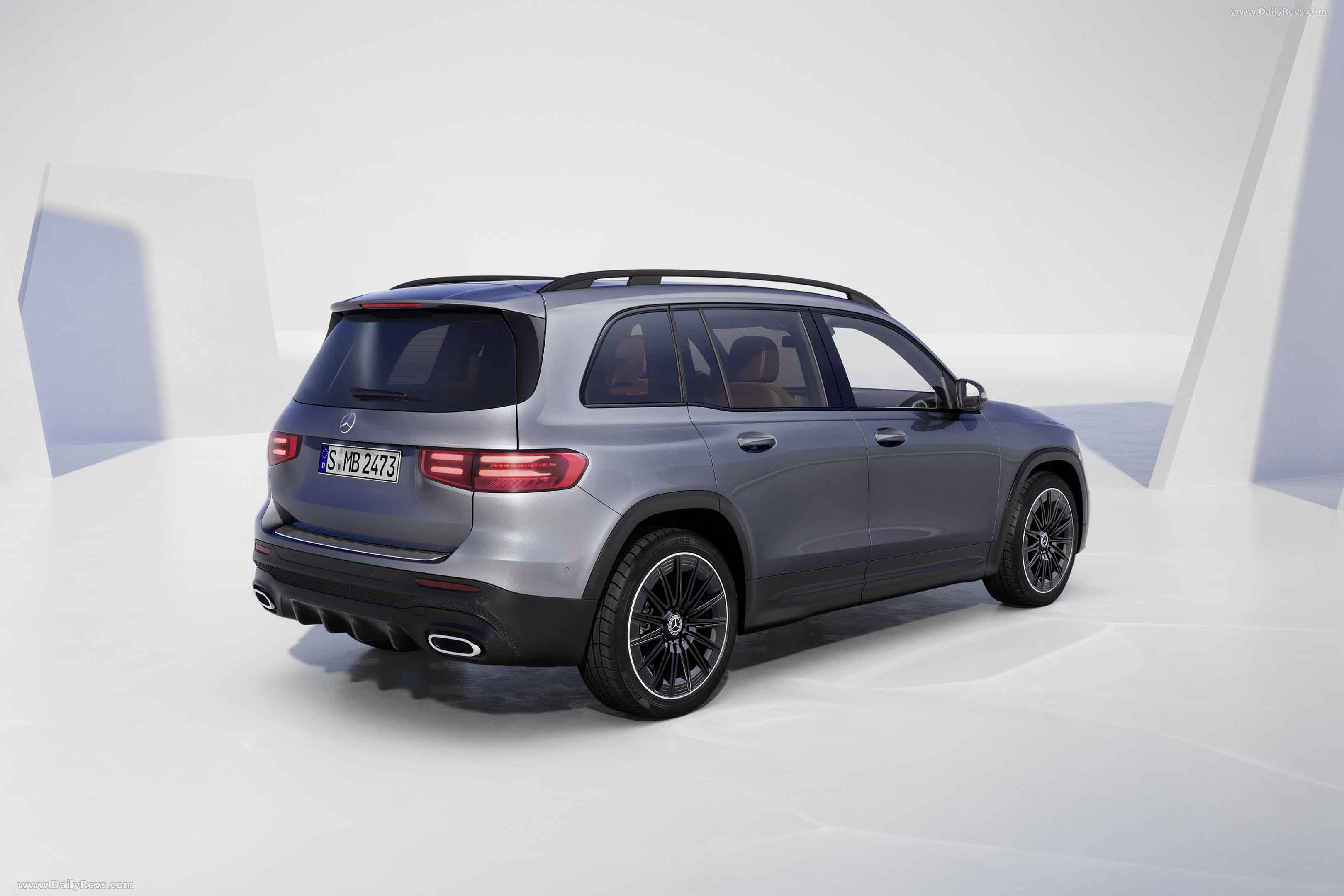 https://netcarflix.sfo2.cdn.digitaloceanspaces.com/0000/v3/Mercedes-Benz/6413ddcf27b5bd02b0b1b19e/2024-glb-mercedes-benz-21h5vp777780om742ce316l.jpeg