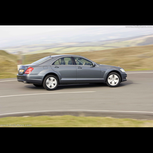 Image for 2010 Mercedes-Benz S-Class UK - Exteriors, Interiors and Details