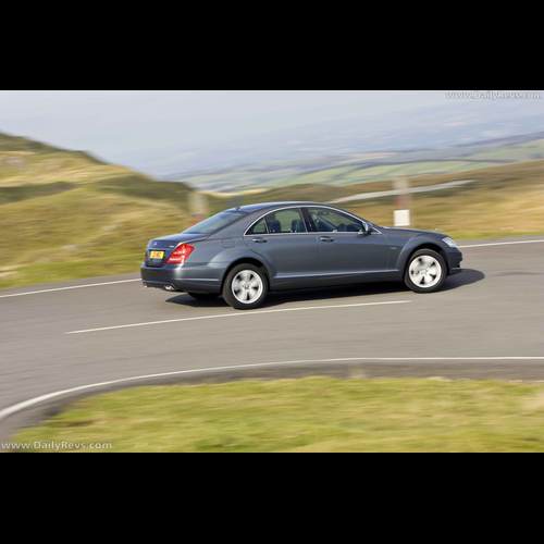 Image for 2010 Mercedes-Benz S-Class UK - Exteriors, Interiors and Details