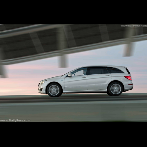 Image for 2011 Mercedes-Benz R-Class - Exteriors, Interiors and Details