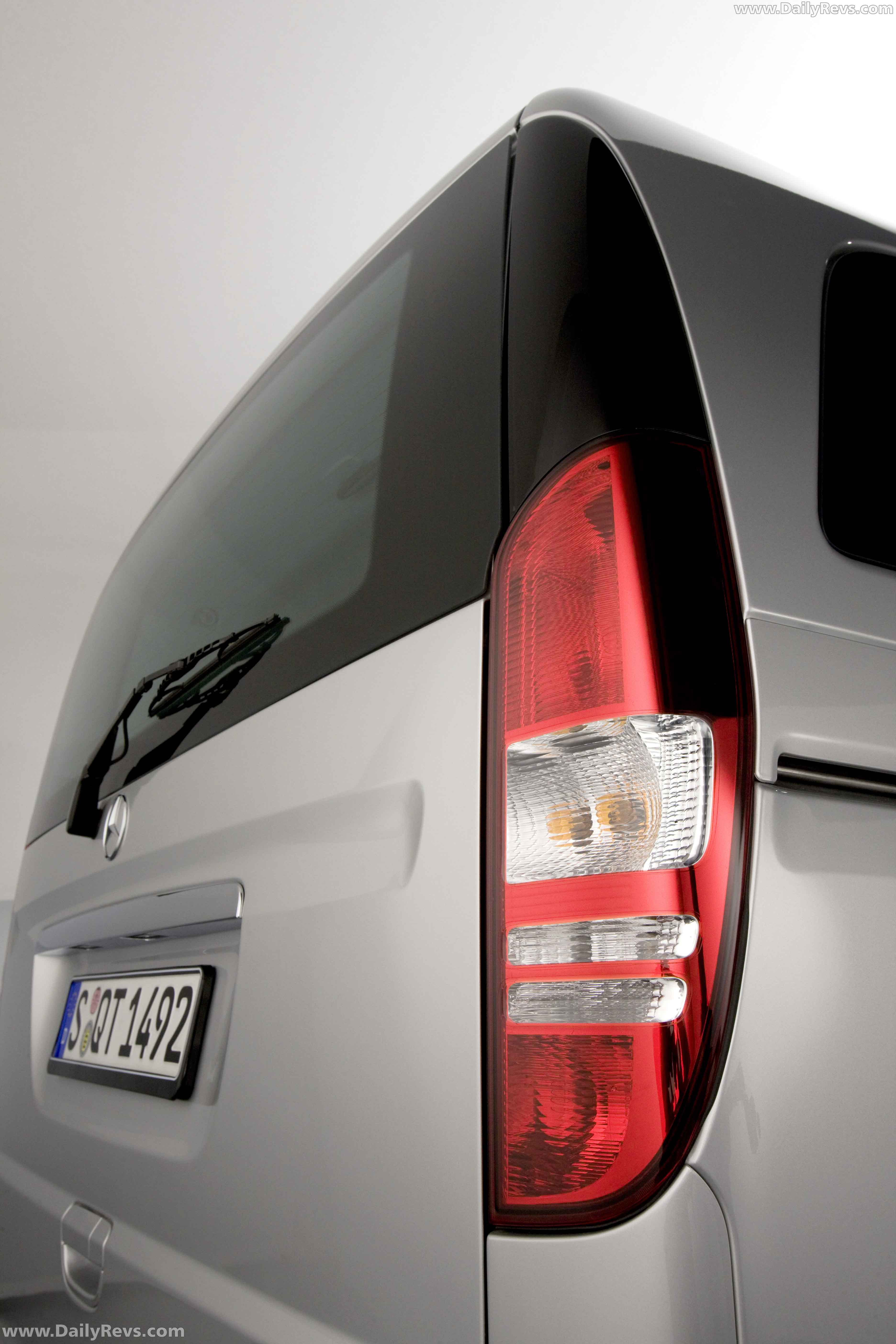 Image for 2011 Mercedes-Benz Viano - Exteriors, Interiors and Details