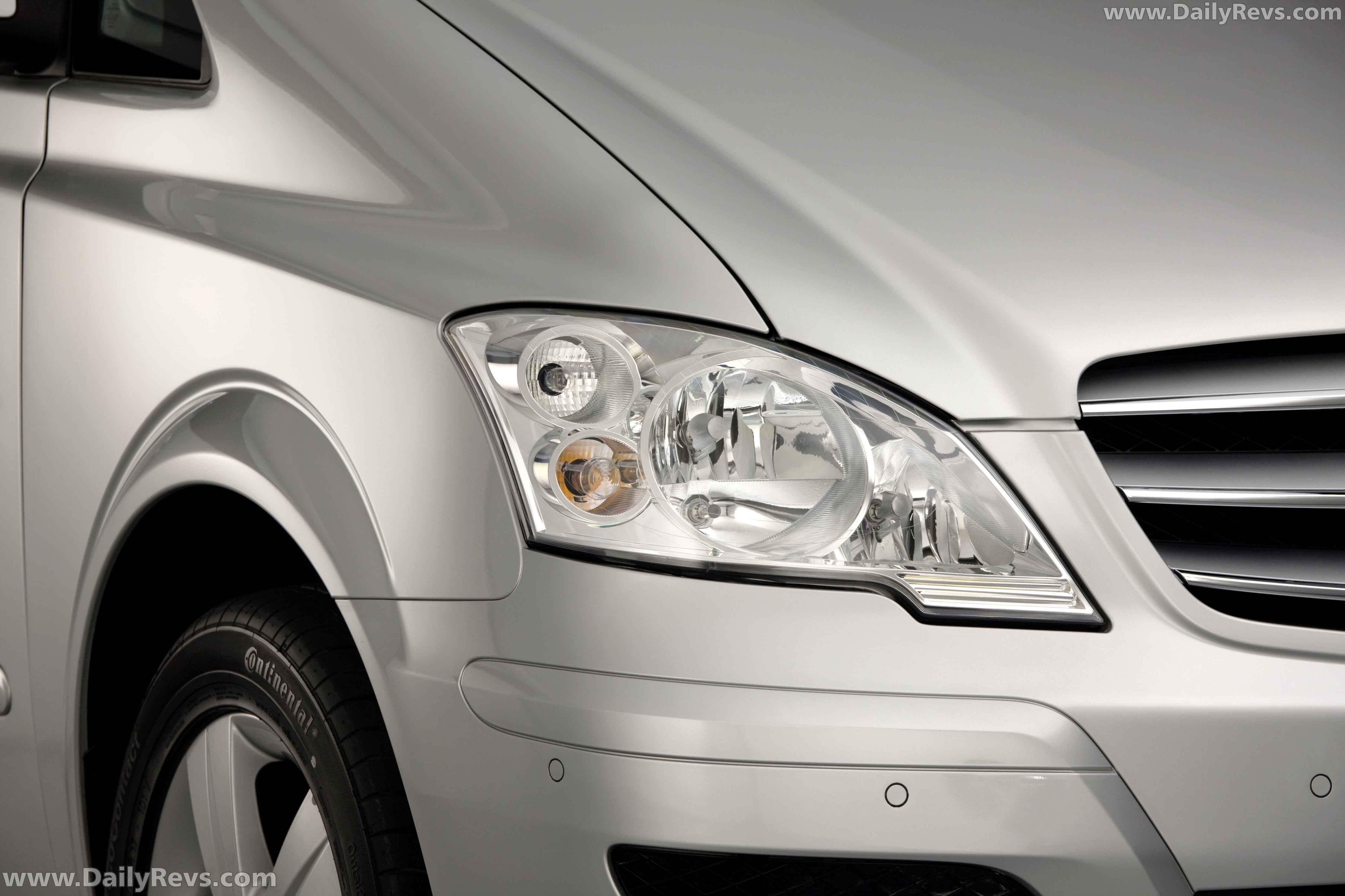 Image for 2011 Mercedes-Benz Viano - Exteriors, Interiors and Details