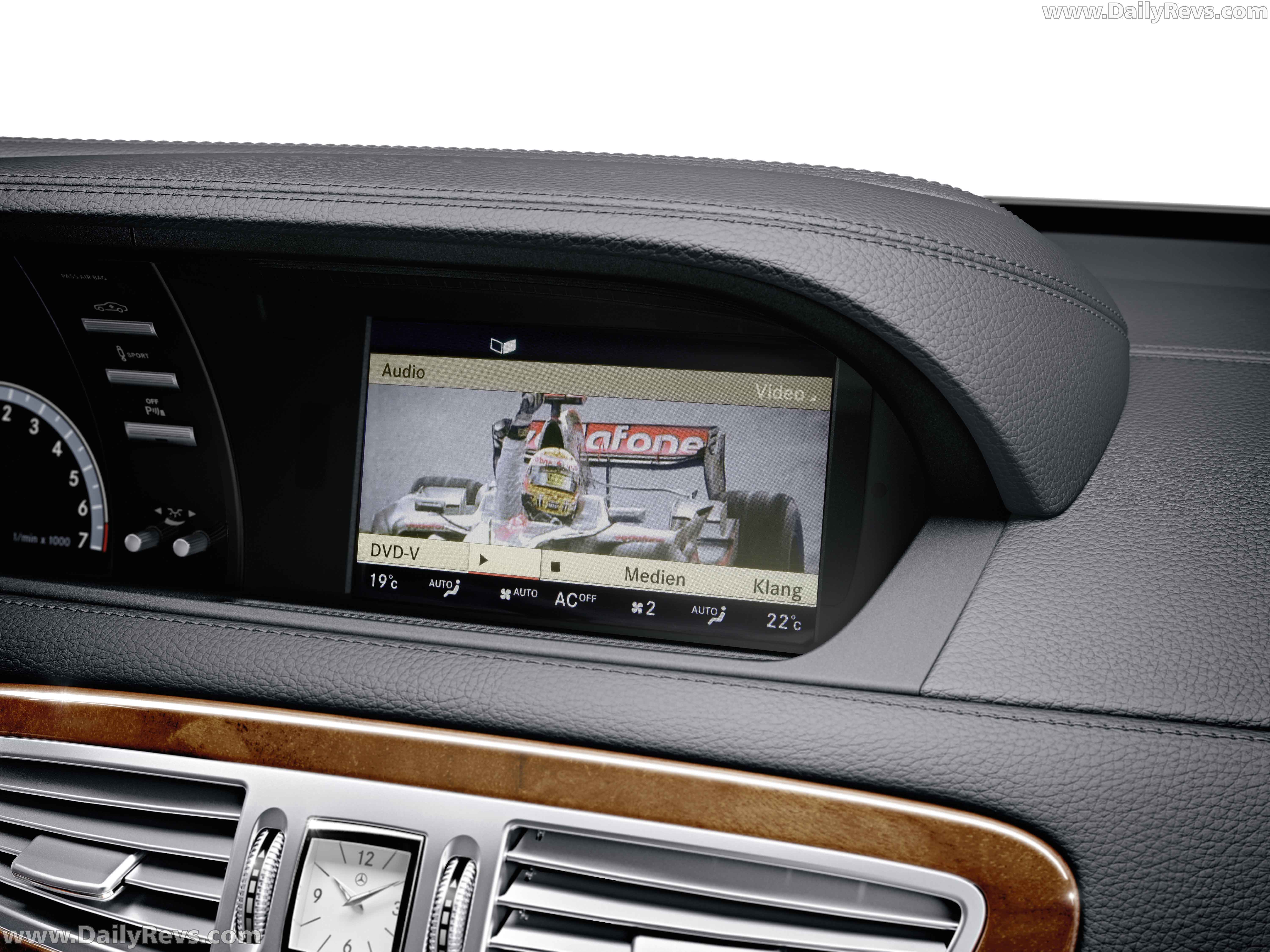 Image for 2011 Mercedes-Benz CL-Class - Exteriors, Interiors and Details