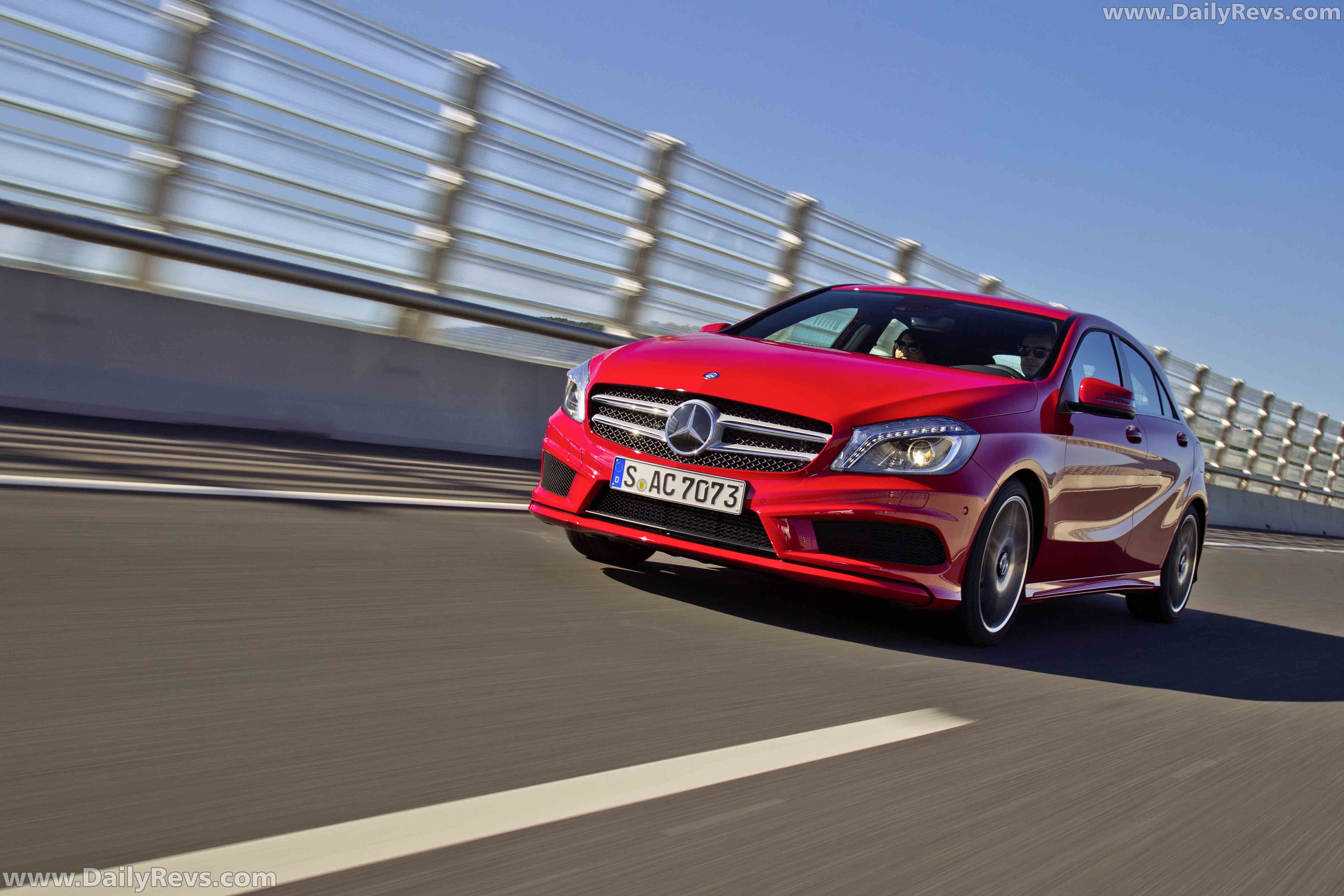 Image for 2013 Mercedes-Benz A-Class - Exteriors, Interiors and Details