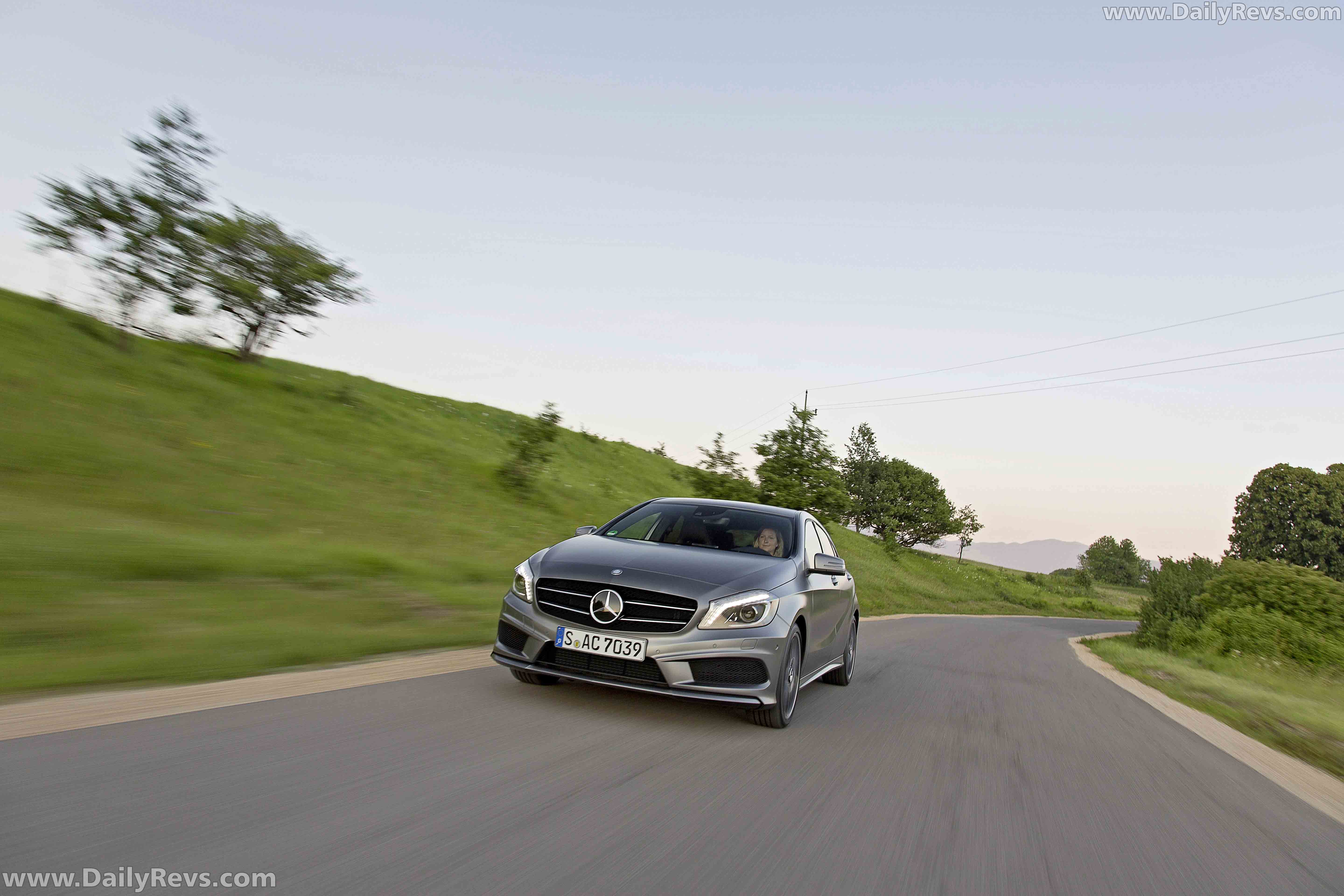 Image for 2013 Mercedes-Benz A-Class - Exteriors, Interiors and Details