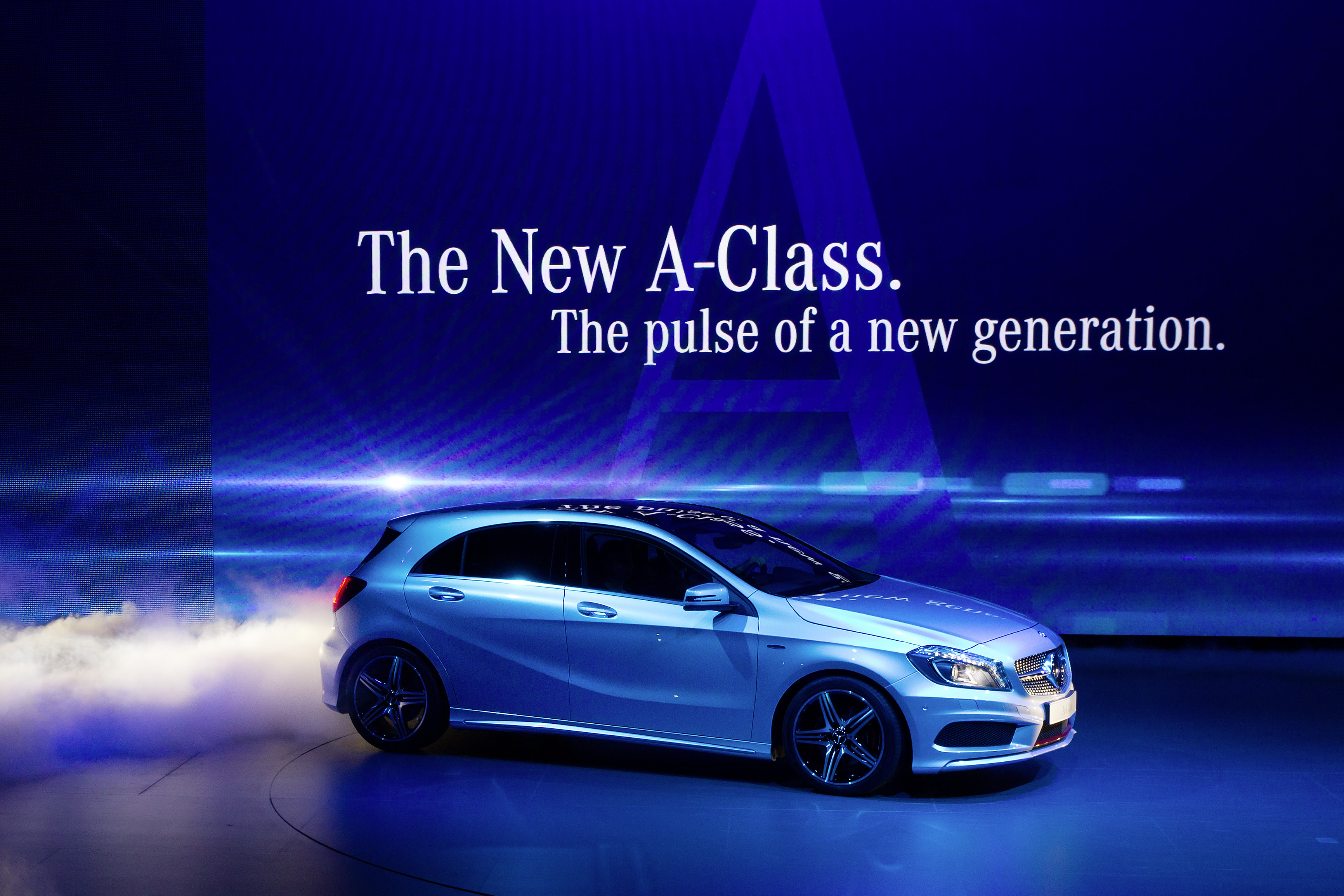 Image for 2013 Mercedes-Benz A-Class - Exteriors, Interiors and Details