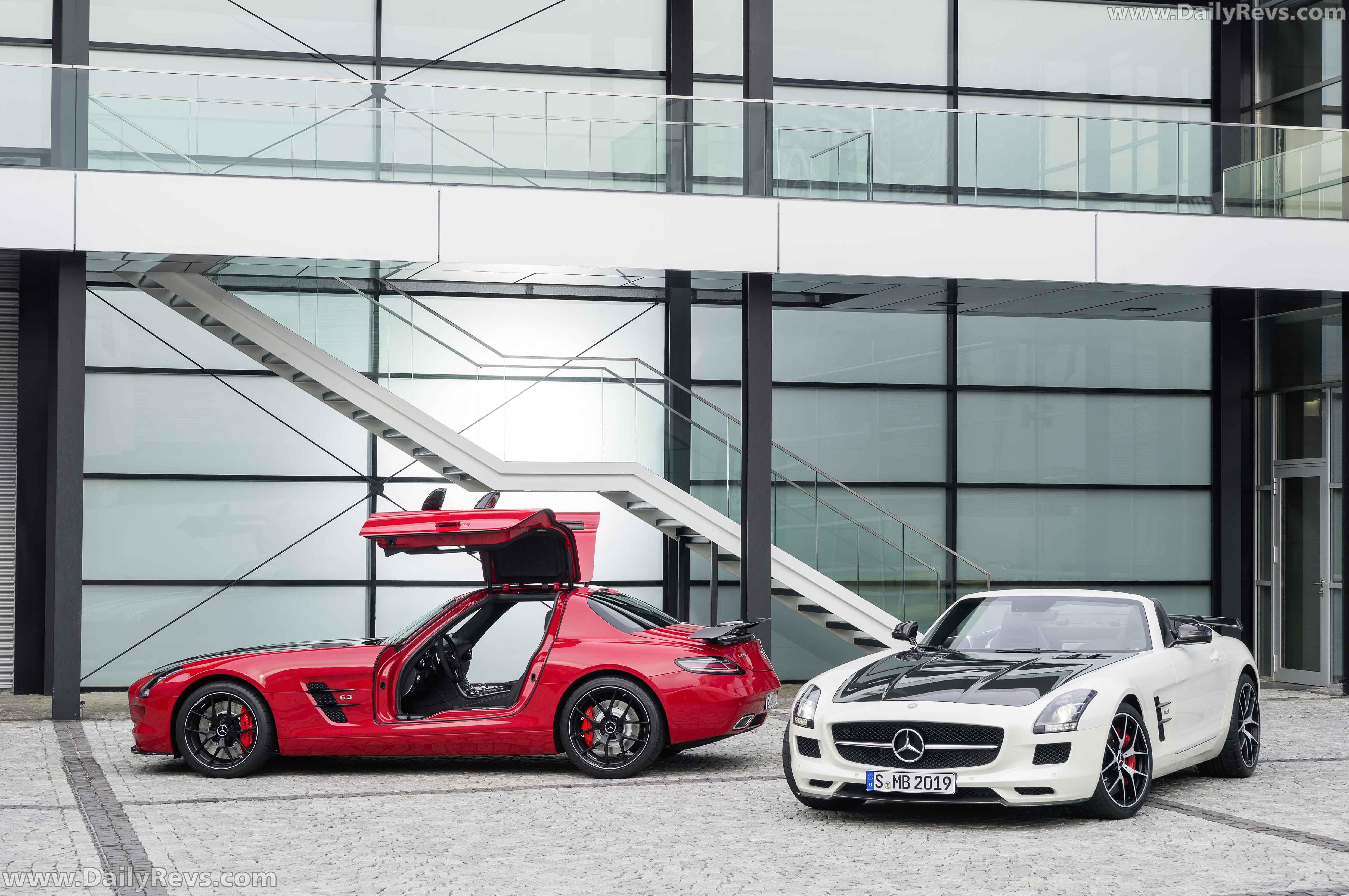 Image for 2014 Mercedes-Benz SLS AMG GT Final Edition - Exteriors, Interiors and Details