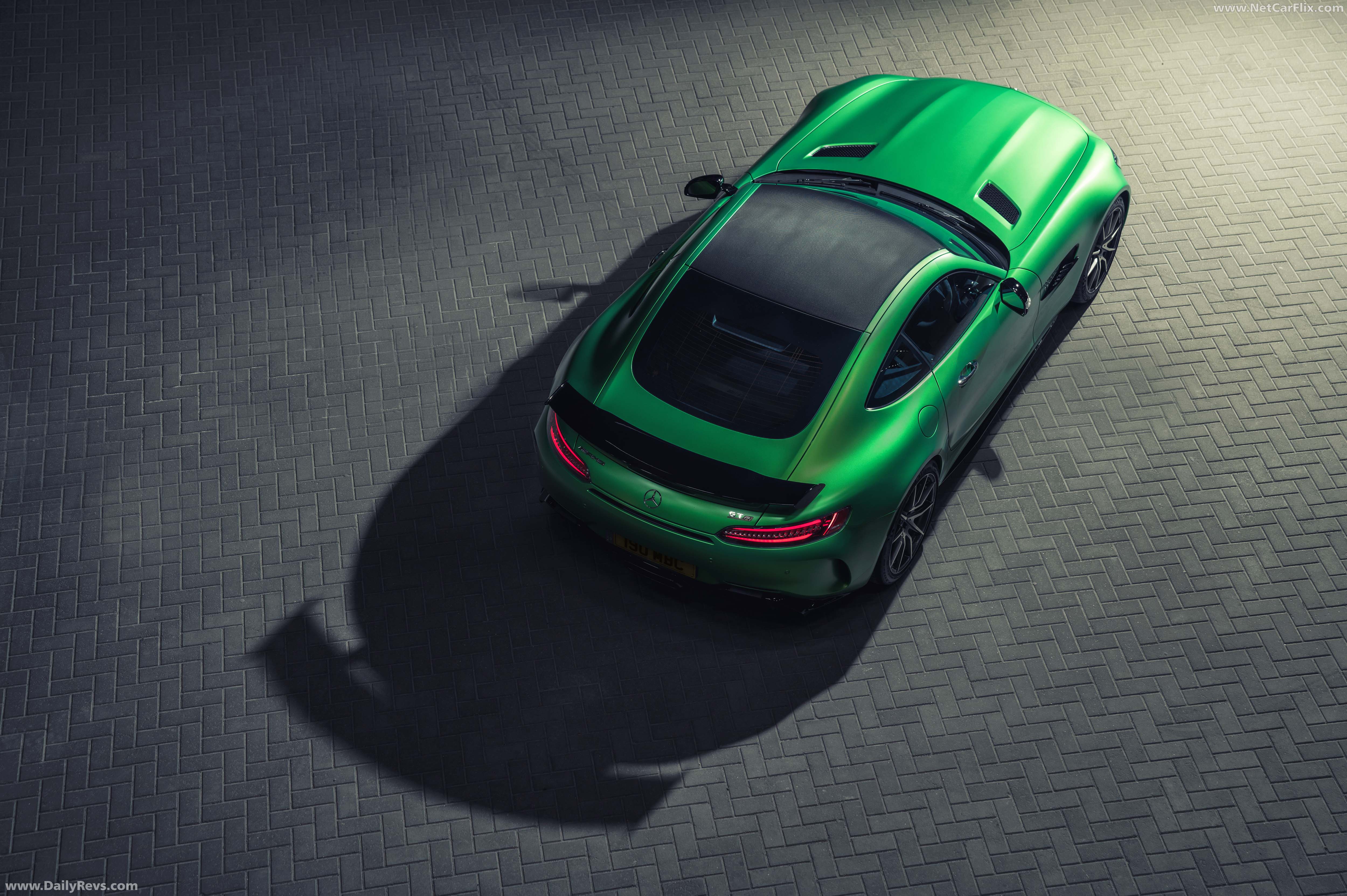 Image for 2017 Mercedes-Benz AMG GT R - Exteriors, Interiors and Details