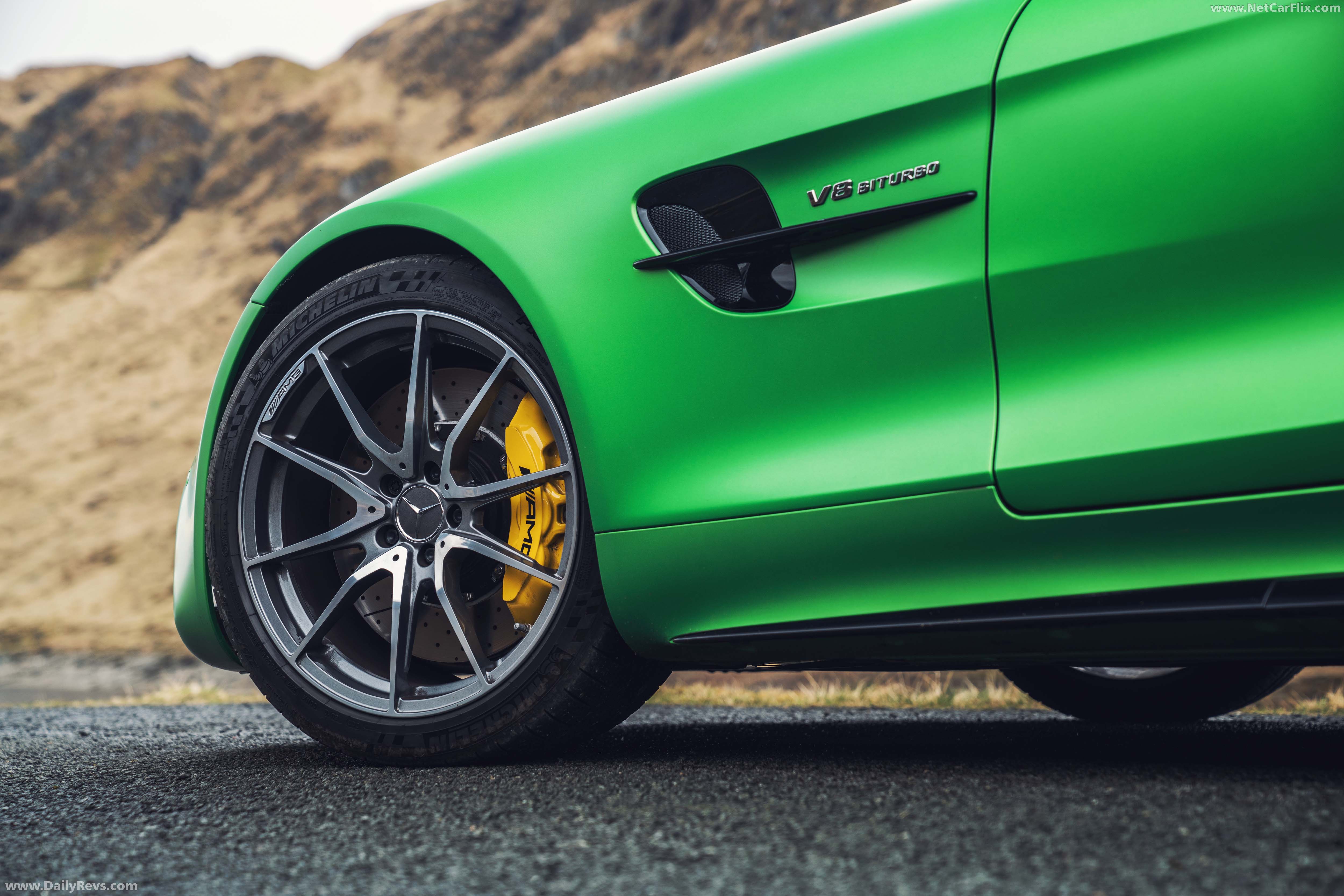 Image for 2017 Mercedes-Benz AMG GT R - Exteriors, Interiors and Details