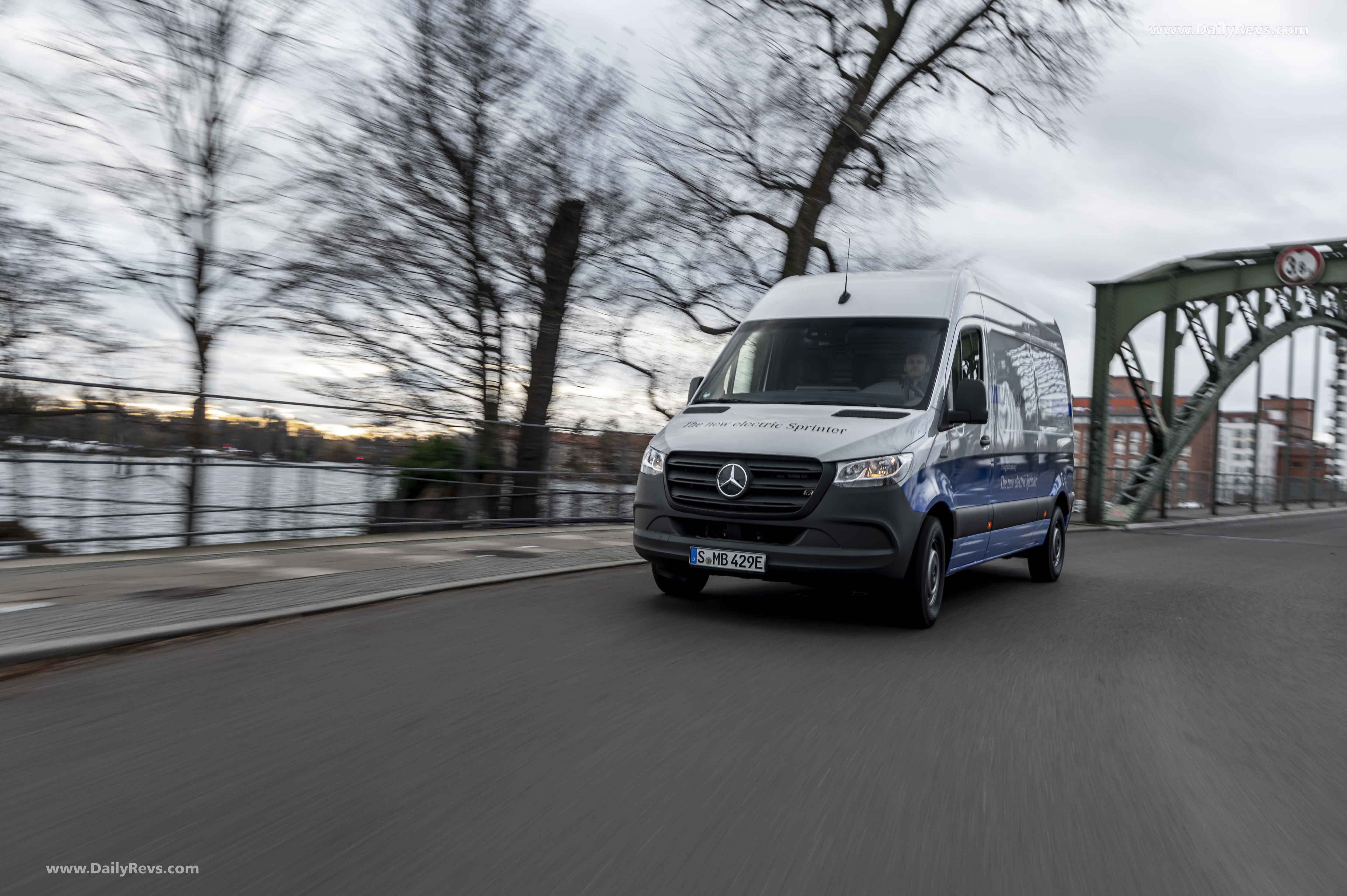 Image for 2020 Mercedes-Benz eSprinter - Exteriors, Interiors and Details