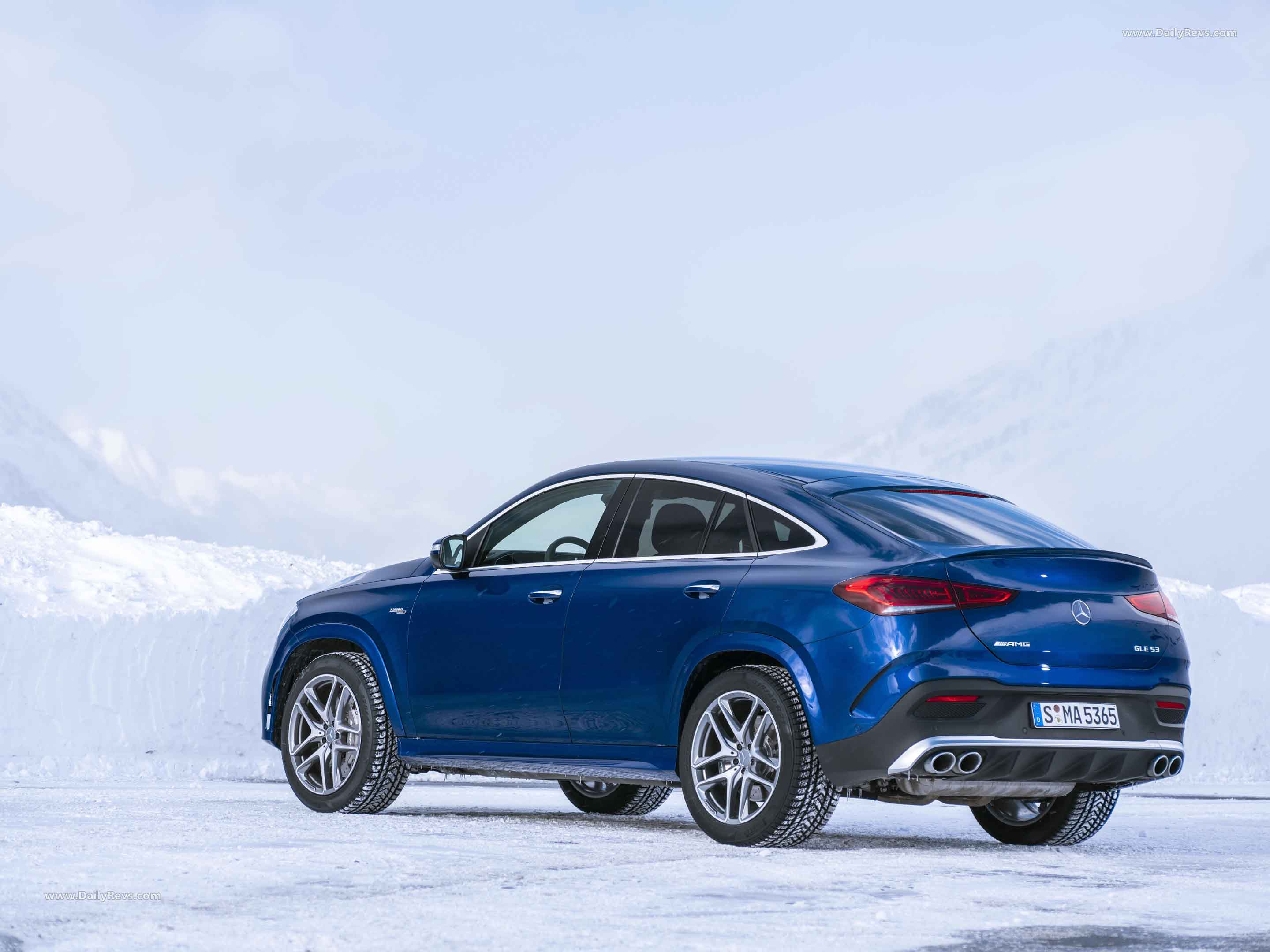 Image for 2020 Mercedes-Benz GLE53 AMG 4Matic Coupe - Exteriors, Interiors and Details