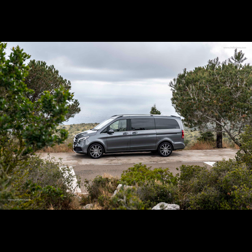 Image for 2020 Mercedes-Benz V-Class - Exteriors, Interiors and Details