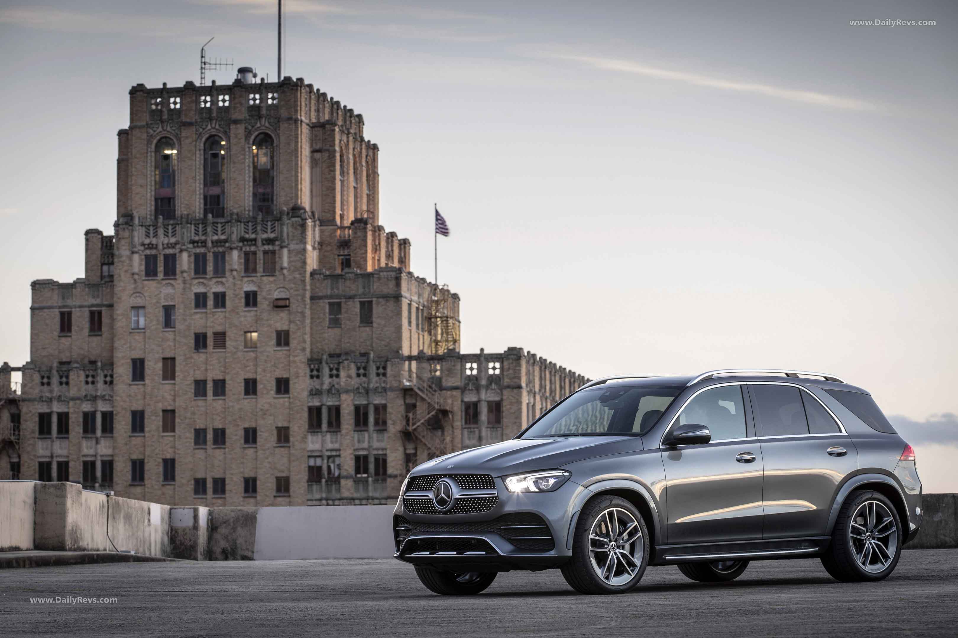 Image for 2020 Mercedes-Benz GLE - Exteriors, Interiors and Details