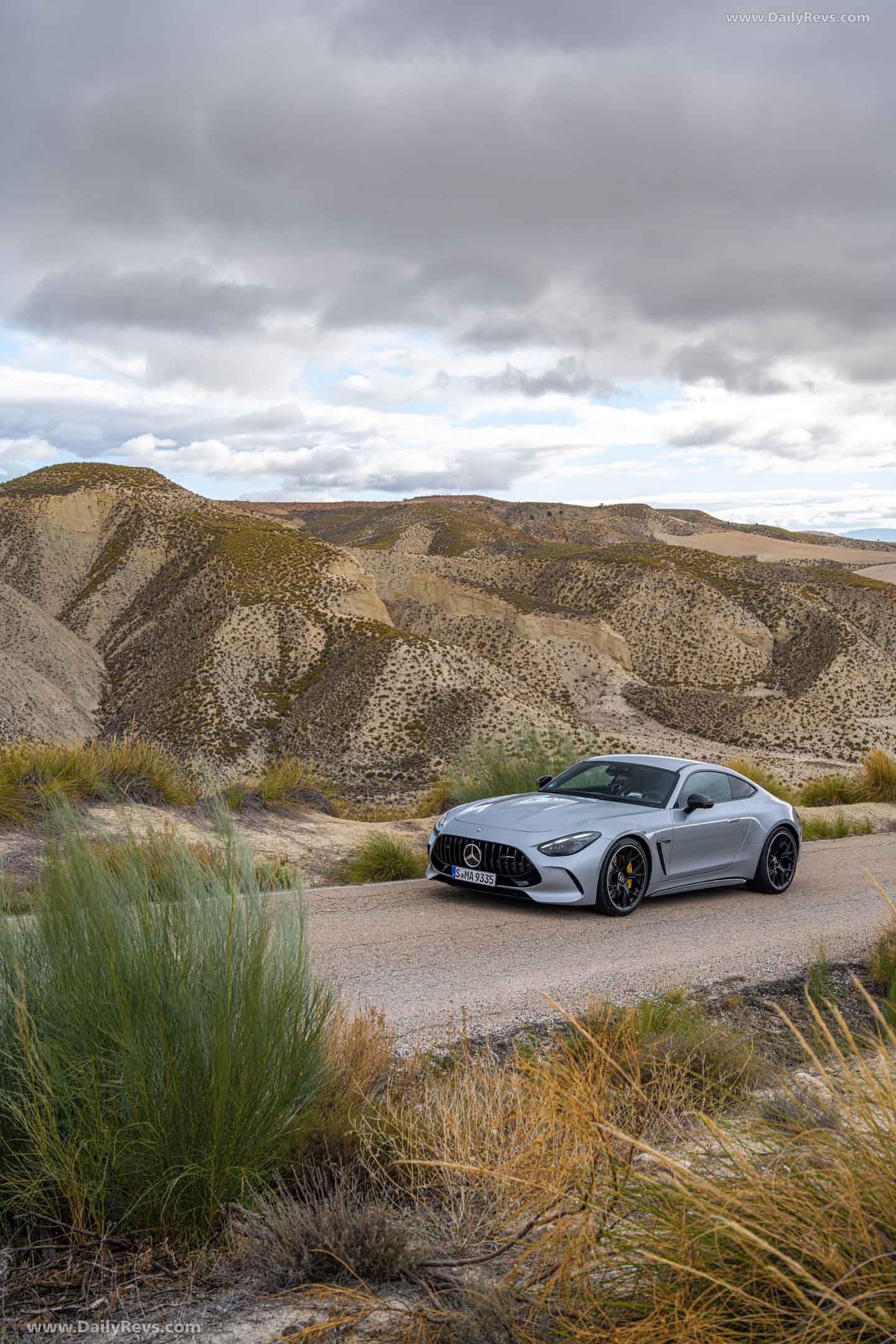 Image for 2024 Mercedes-Benz AMG GT 63 Coupe Hightech Silver - Exteriors, Interiors and Details