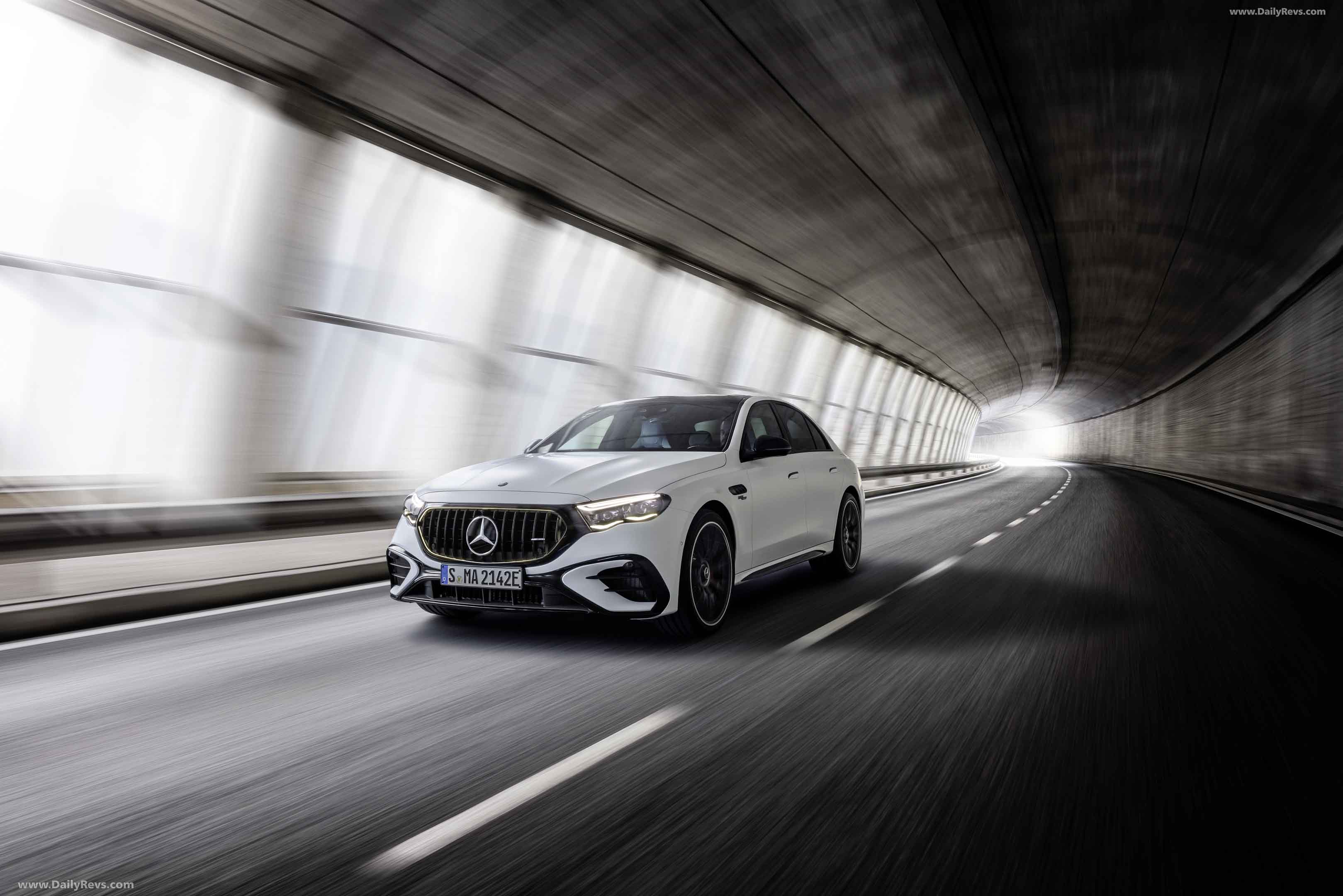 2025 MercedesBenz E53 AMG Hybrid W214 Stunning HD Photos, Videos