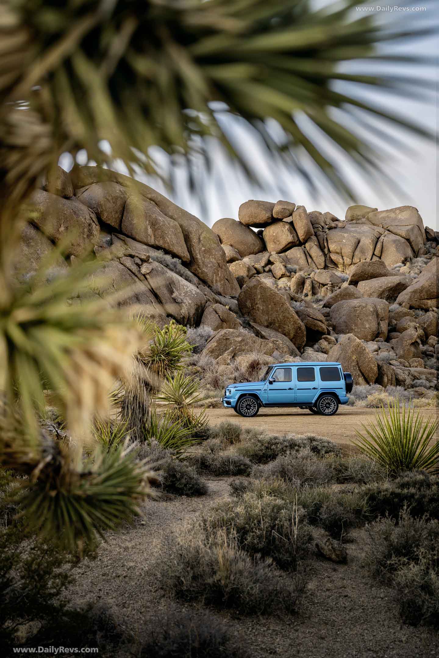 2025 Mercedes-Benz G 63 AMG - Stunning HD Photos, Videos, Specs