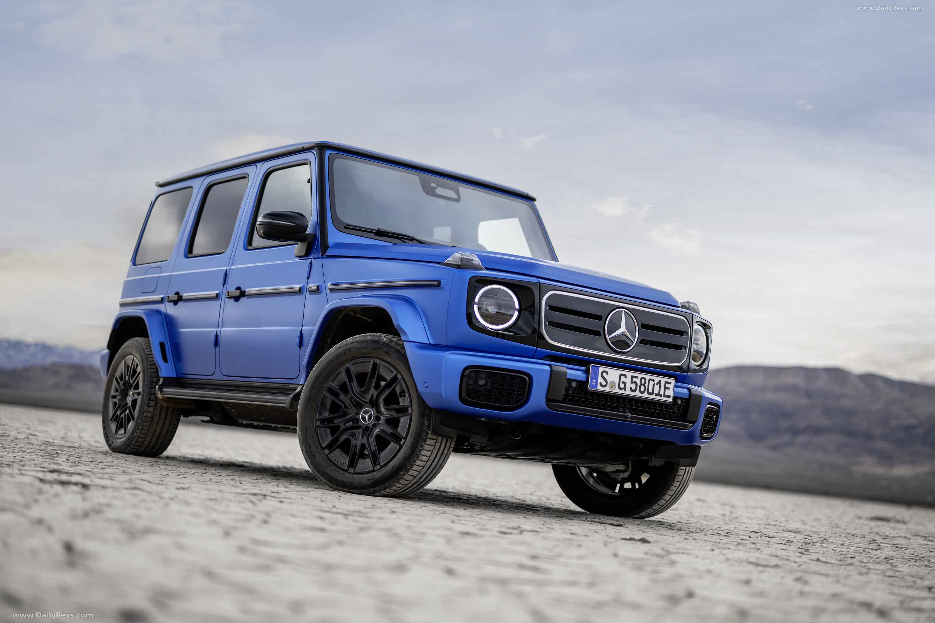 2025 Mercedes-Benz G580 EQ Edition One - Stunning HD Photos, Videos