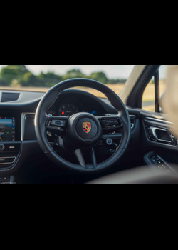 Image for 2022 Porsche Macan T UK Version - Exteriors, Interiors and Details