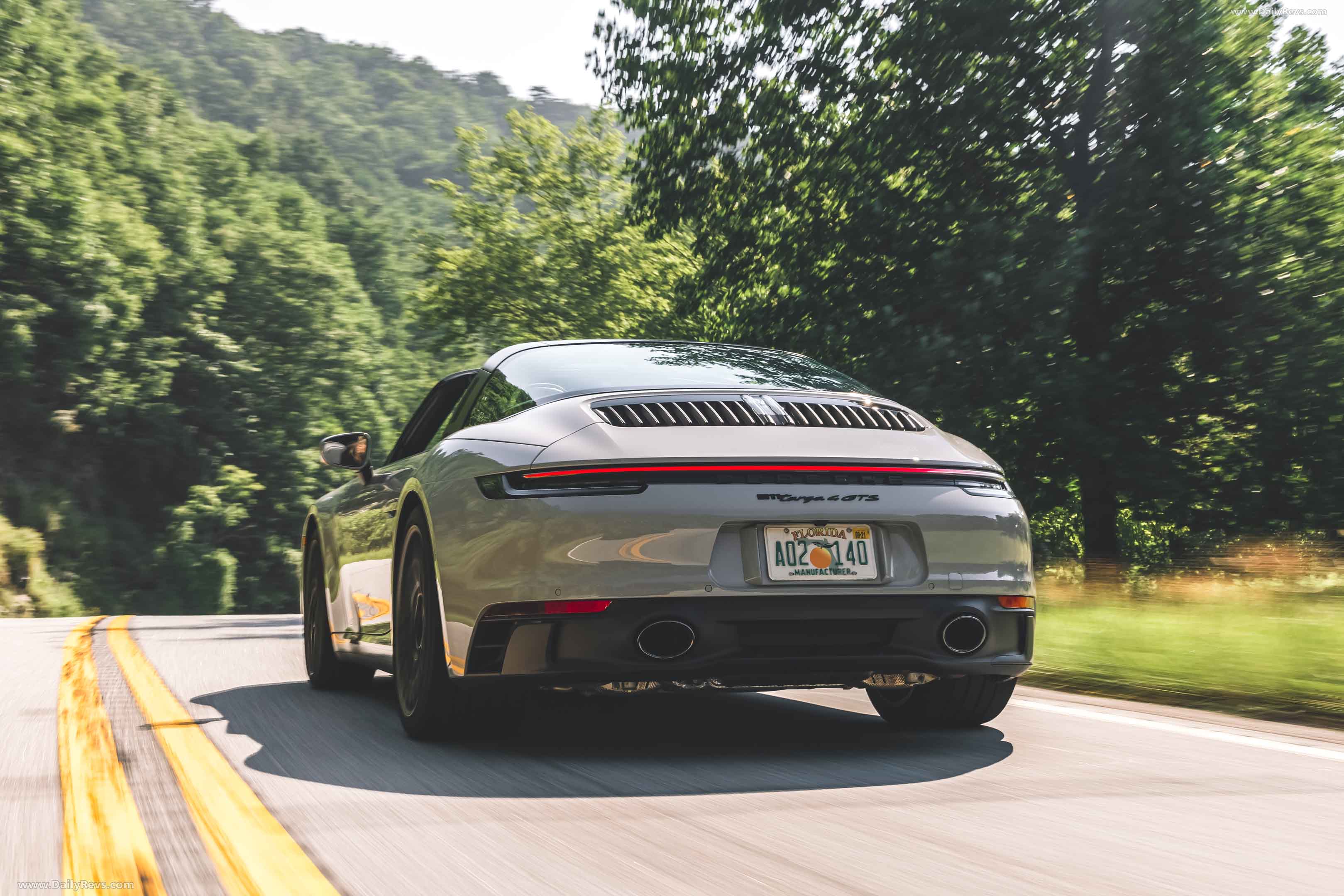 Image for 2022 Porsche 911 Targa 4 GTS Chalk - Exteriors, Interiors and Details