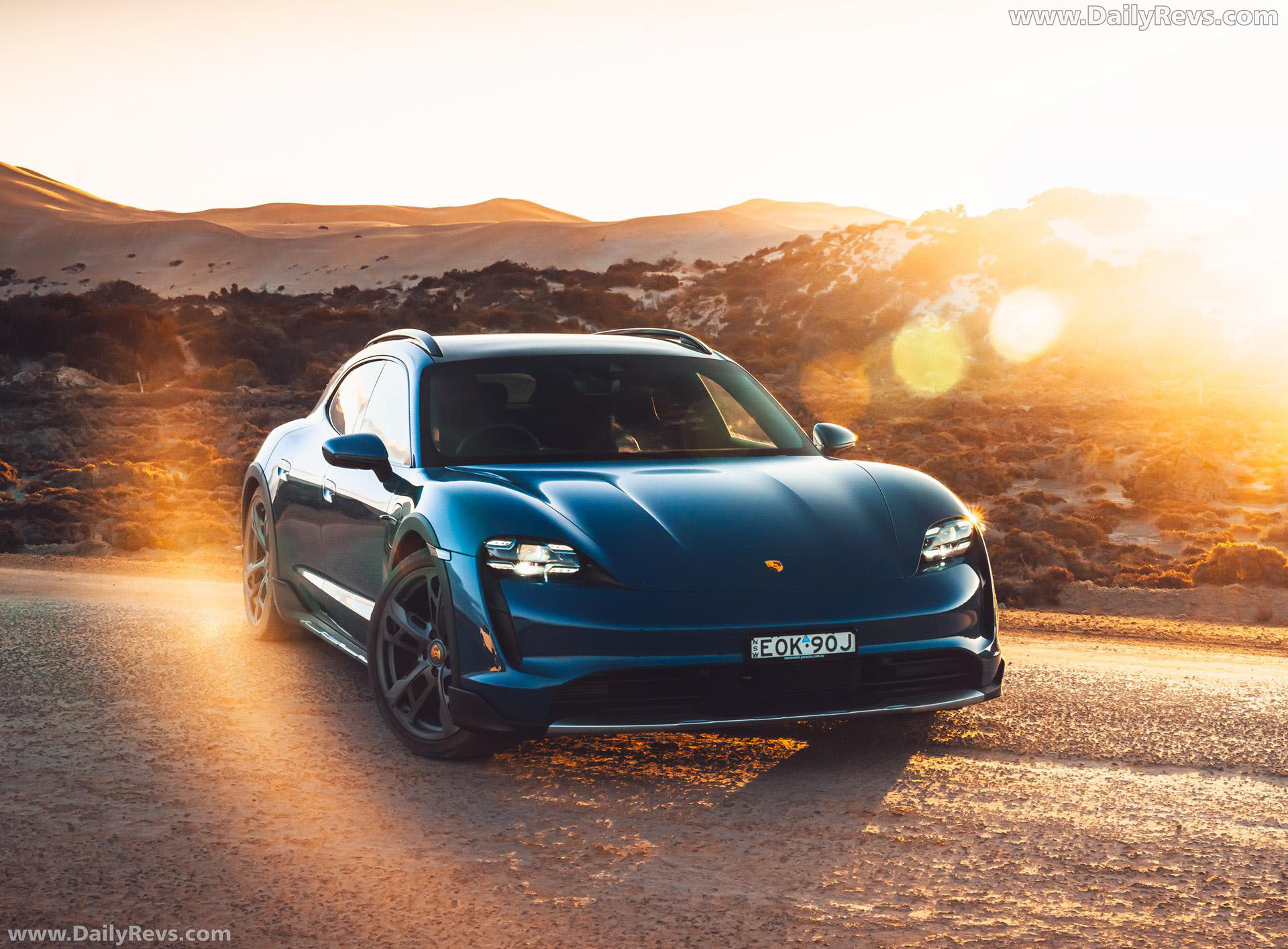 Image for 2022 Porsche Taycan 4S Cross Turismo Australian Version - Exteriors, Interiors and Details