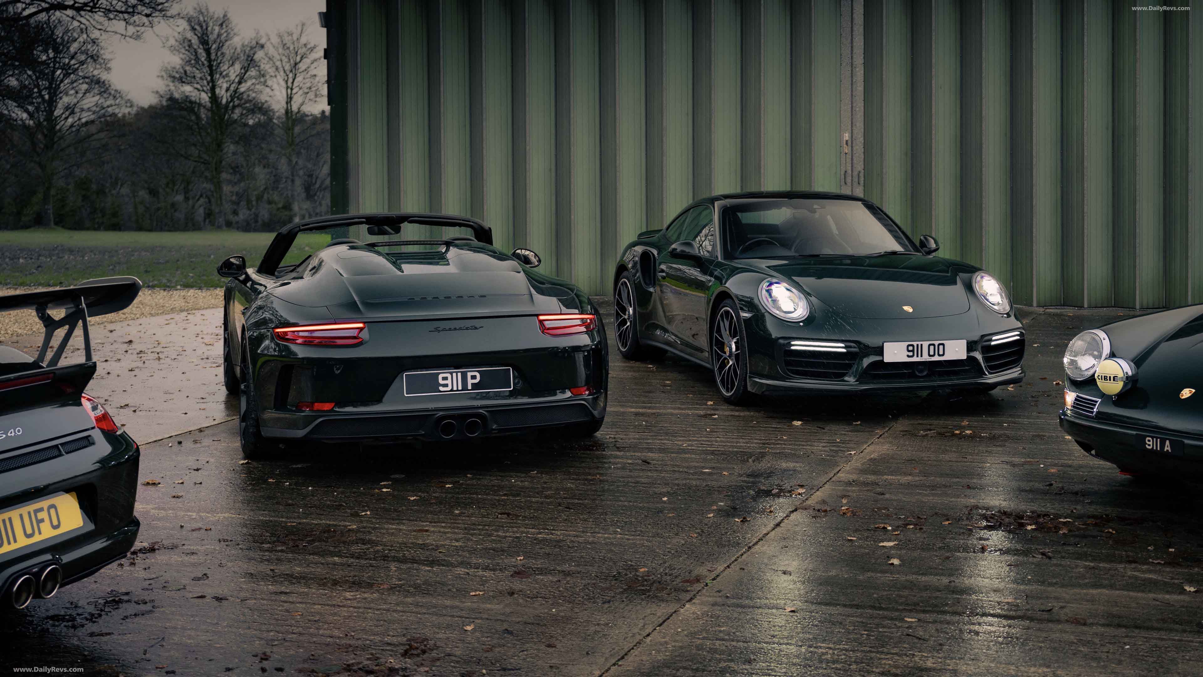 Image for 2022 Porsche 911 Speedster Brewstergreen - Exteriors, Interiors and Details