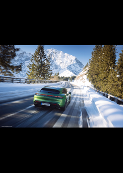 Image for 2022 Porsche Taycan Turbo S Sport Turismo Mamba Green Metallic - Exteriors, Interiors and Details