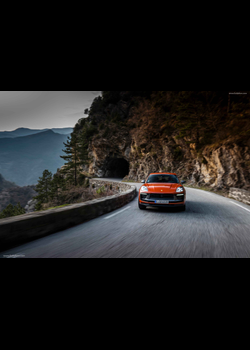 Image for 2022 Porsche Macan T Papaya Metallic - Exteriors, Interiors and Details