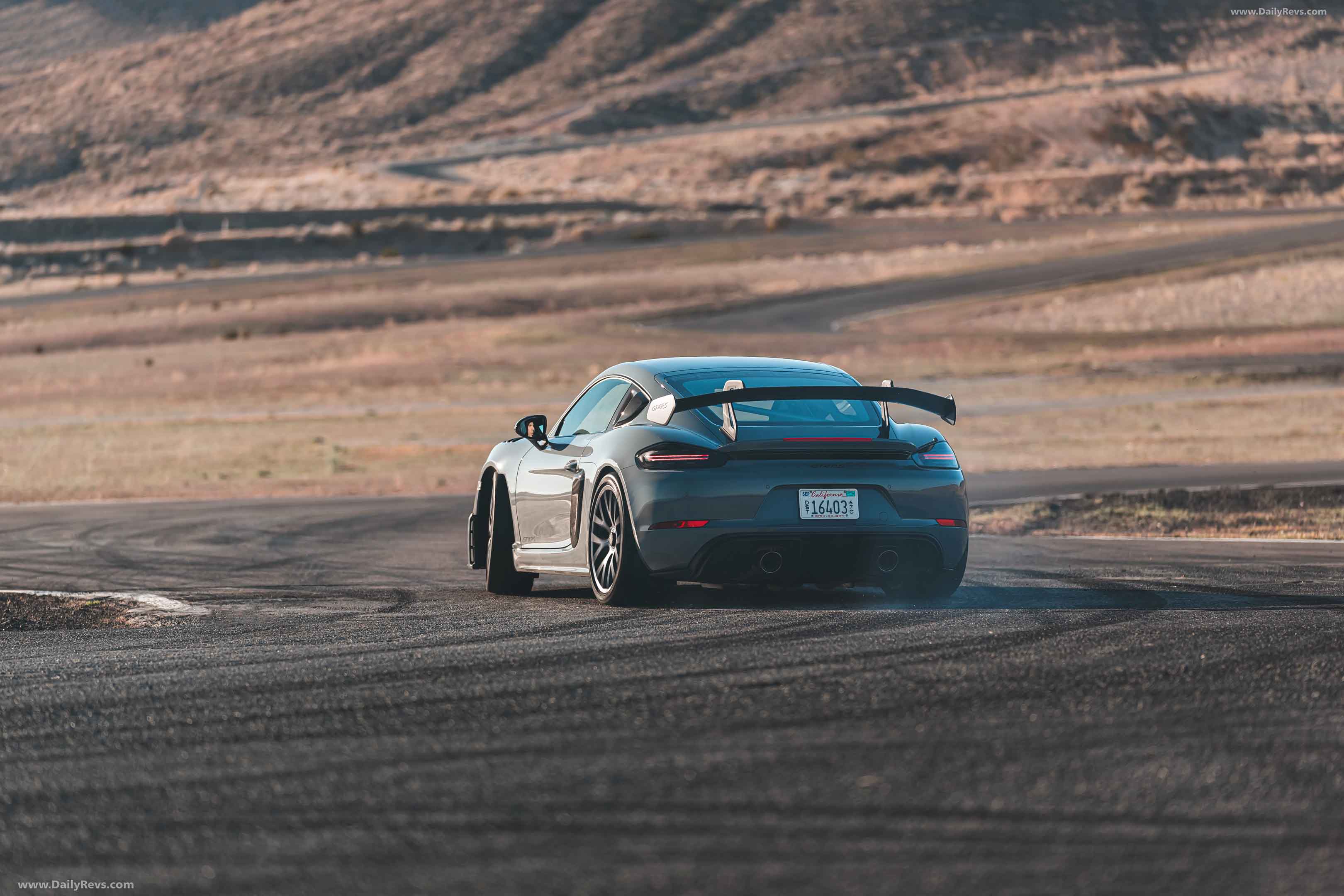 Picture of 2022 Porsche 718 Cayman GT4 RS Arctic Grey