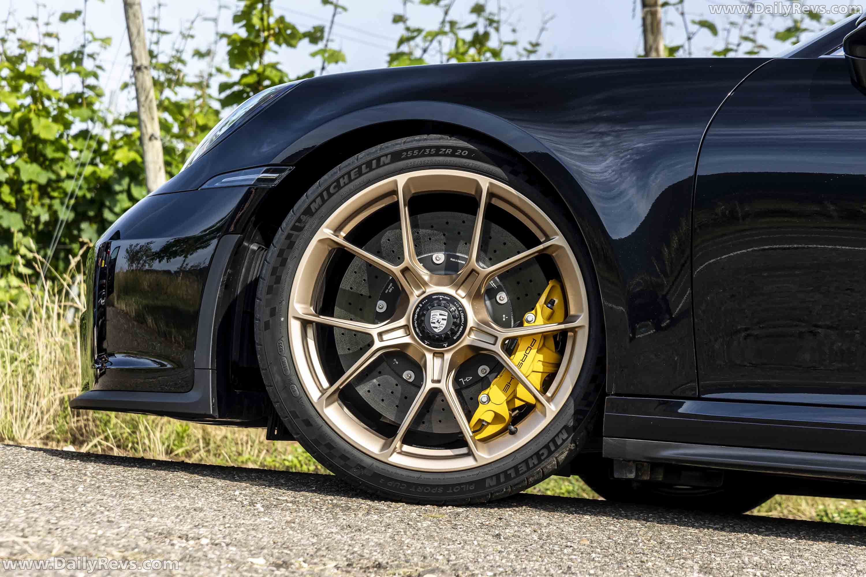 Image for 2022 Porsche 911 GT3 Touring Jet Black Metallic - Exteriors, Interiors and Details