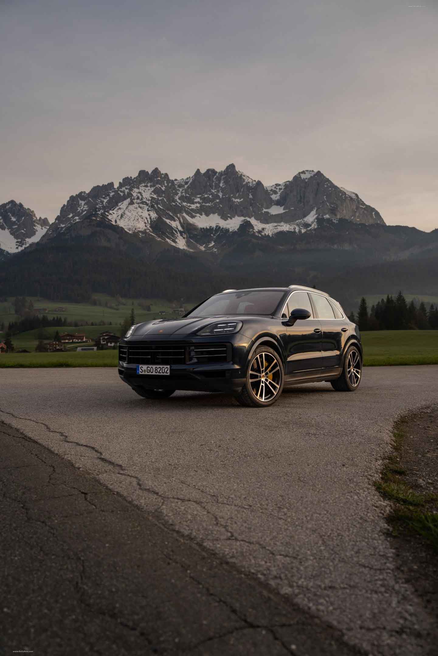 2024 Porsche Cayenne S Algarve Blue Metallic Stunning HD Photos