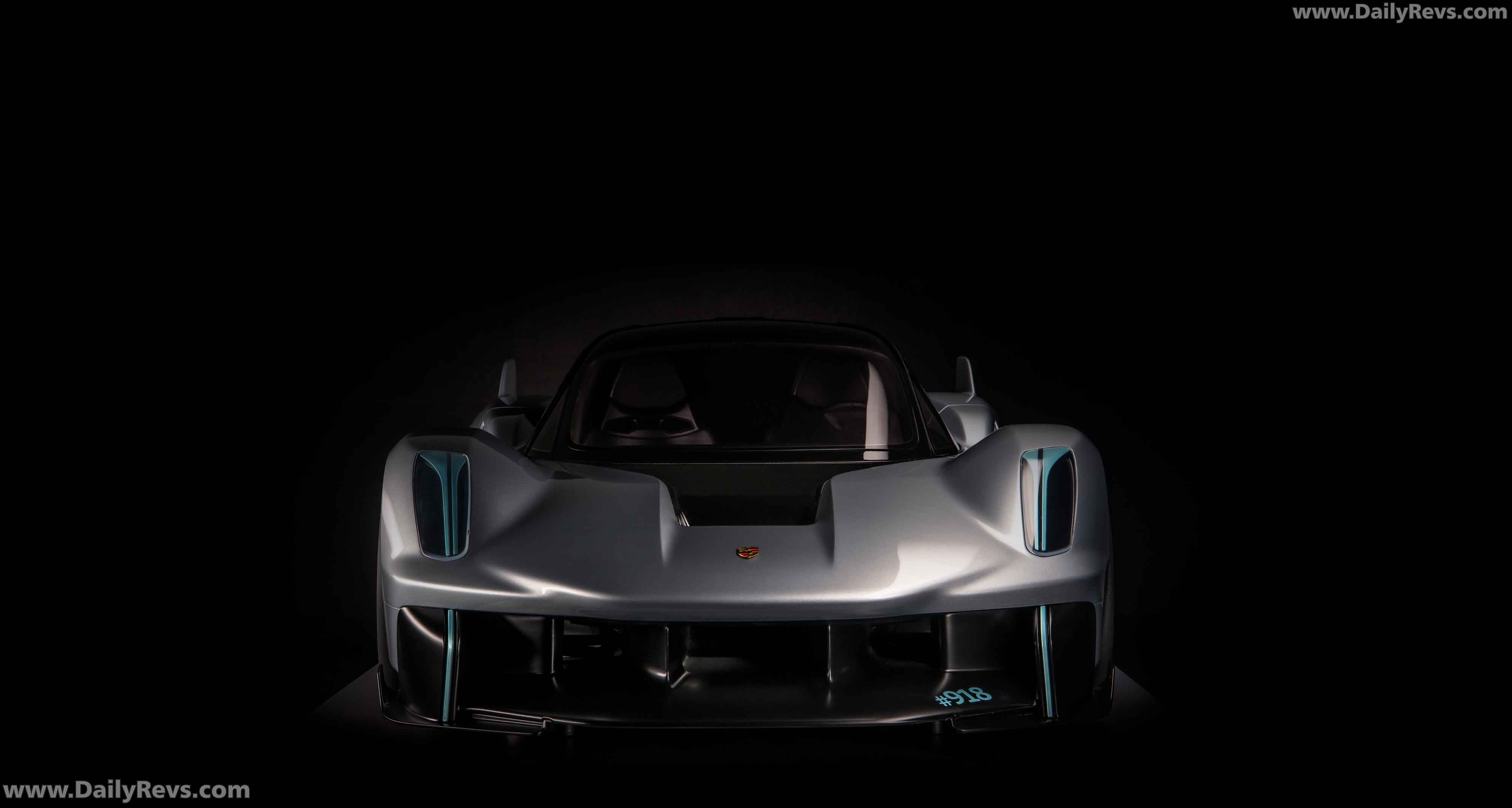 Vision 918 RS Concept