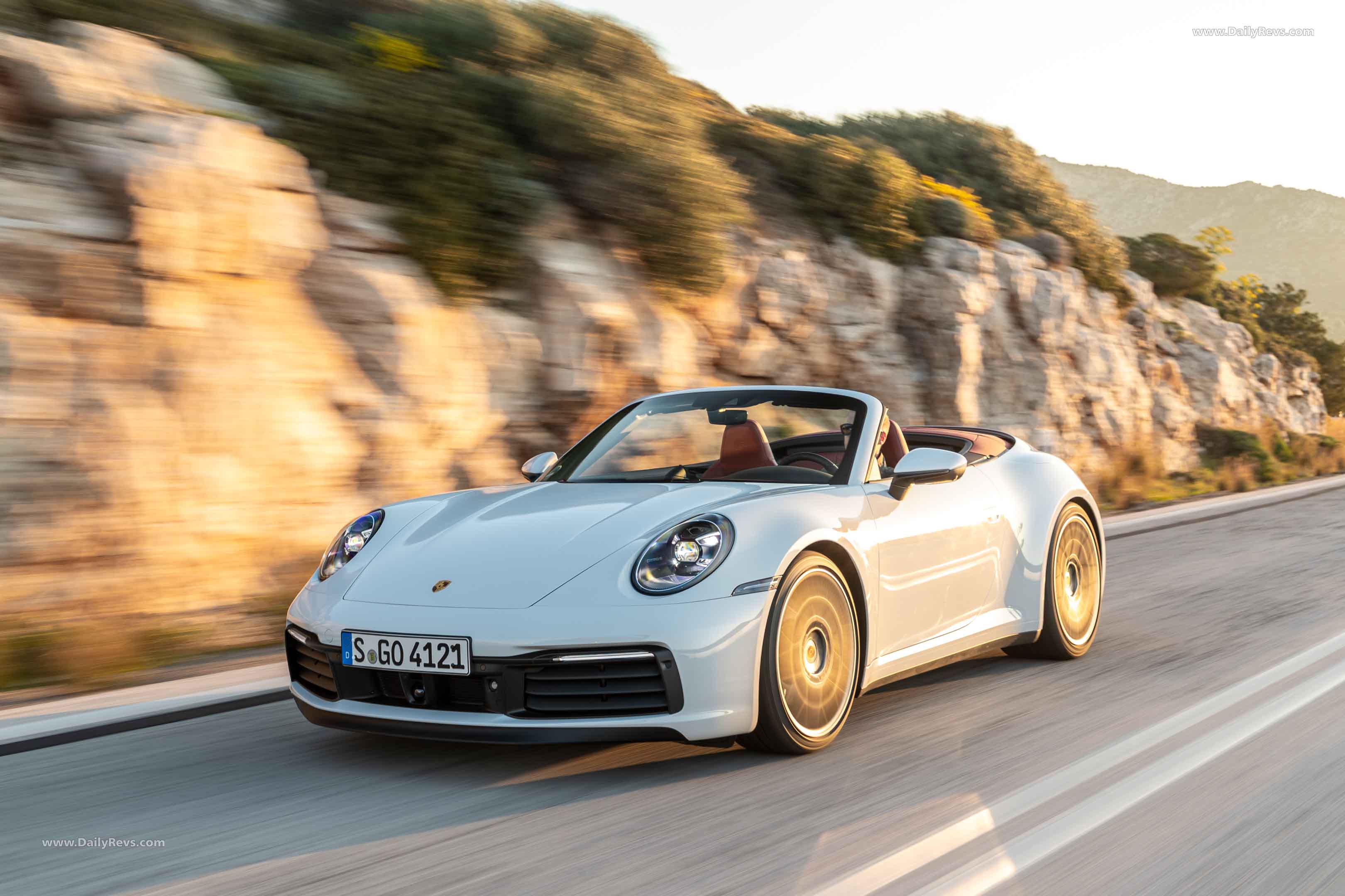 Image for 2019 Porsche 911 Carrera 4S Cabriolet Carrera White Metallic - Exteriors, Interiors and Details